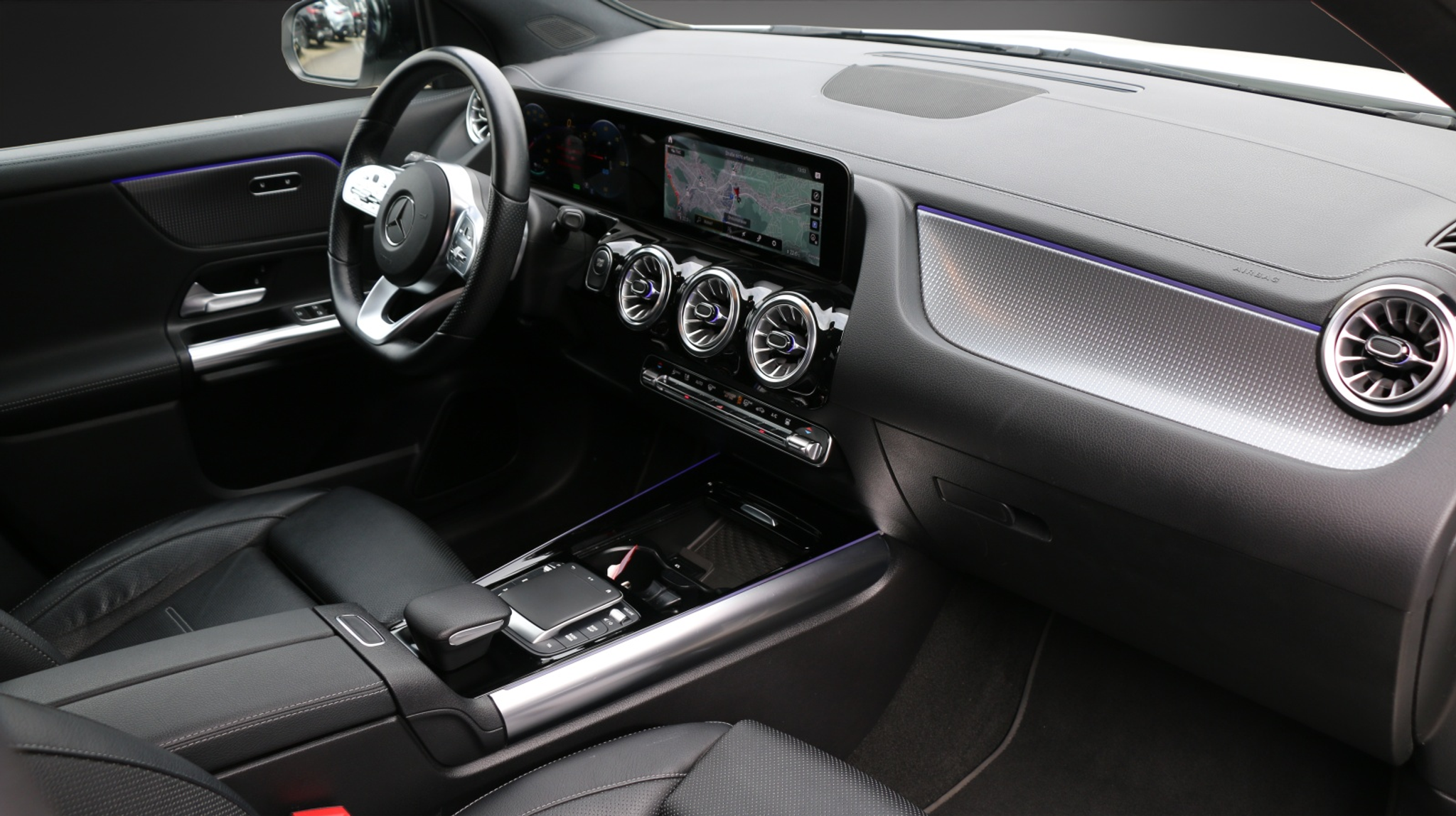 listing desktop thumbnail image 9