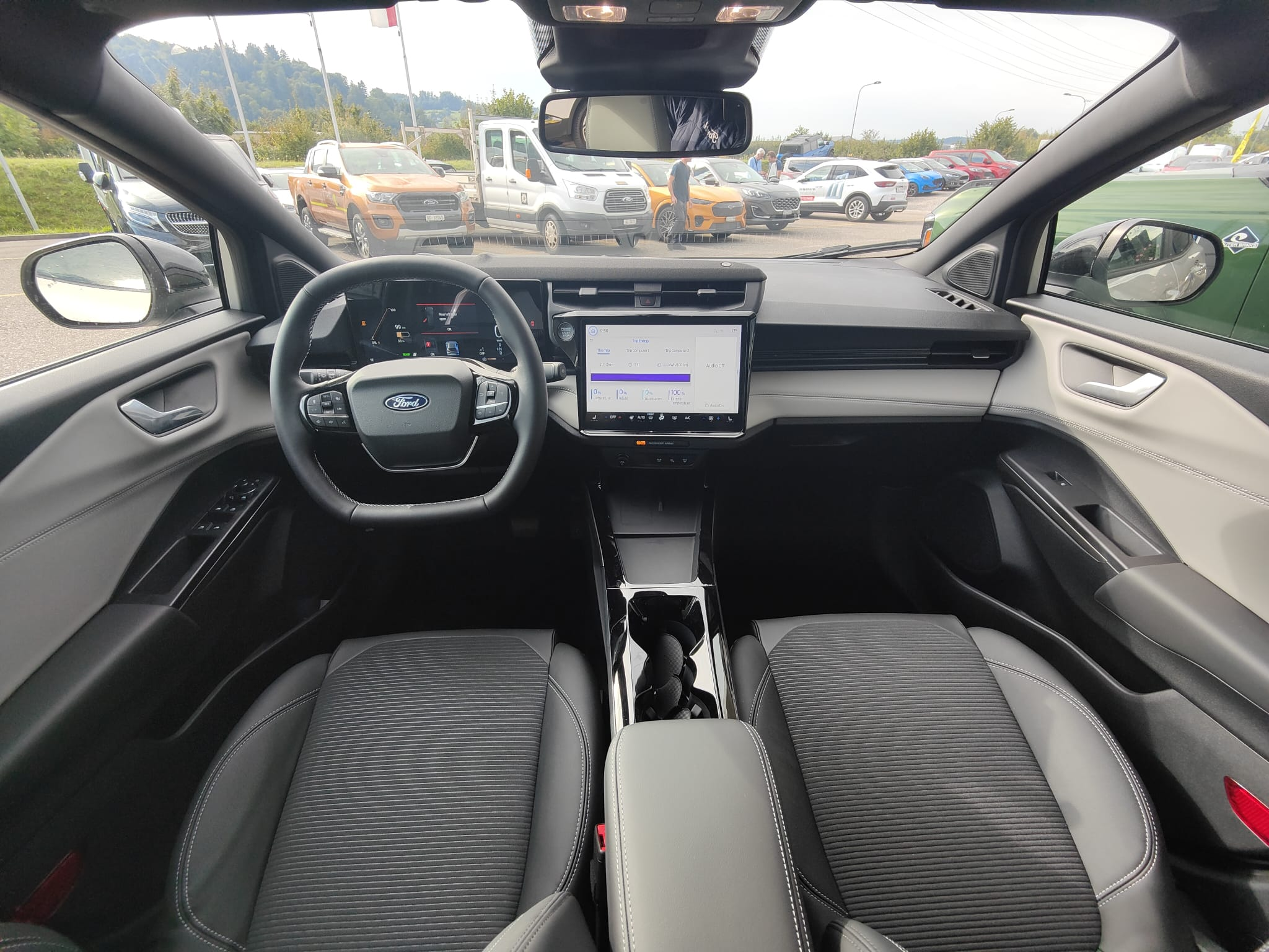 listing desktop thumbnail image 6