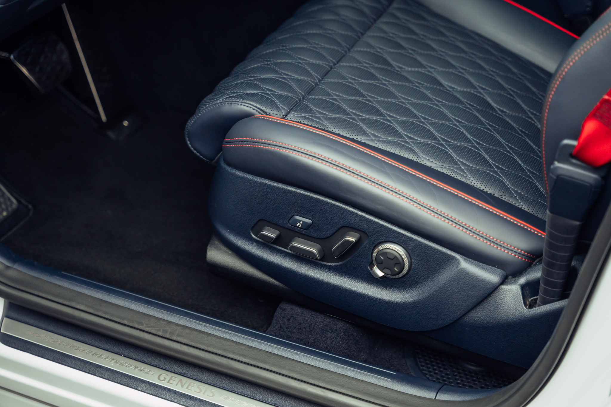 listing desktop thumbnail image 13