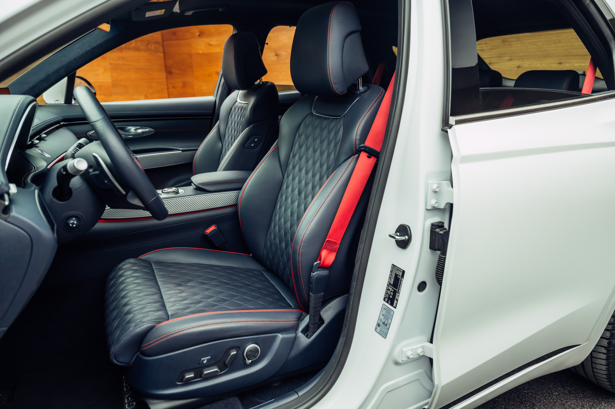 listing desktop thumbnail image 6