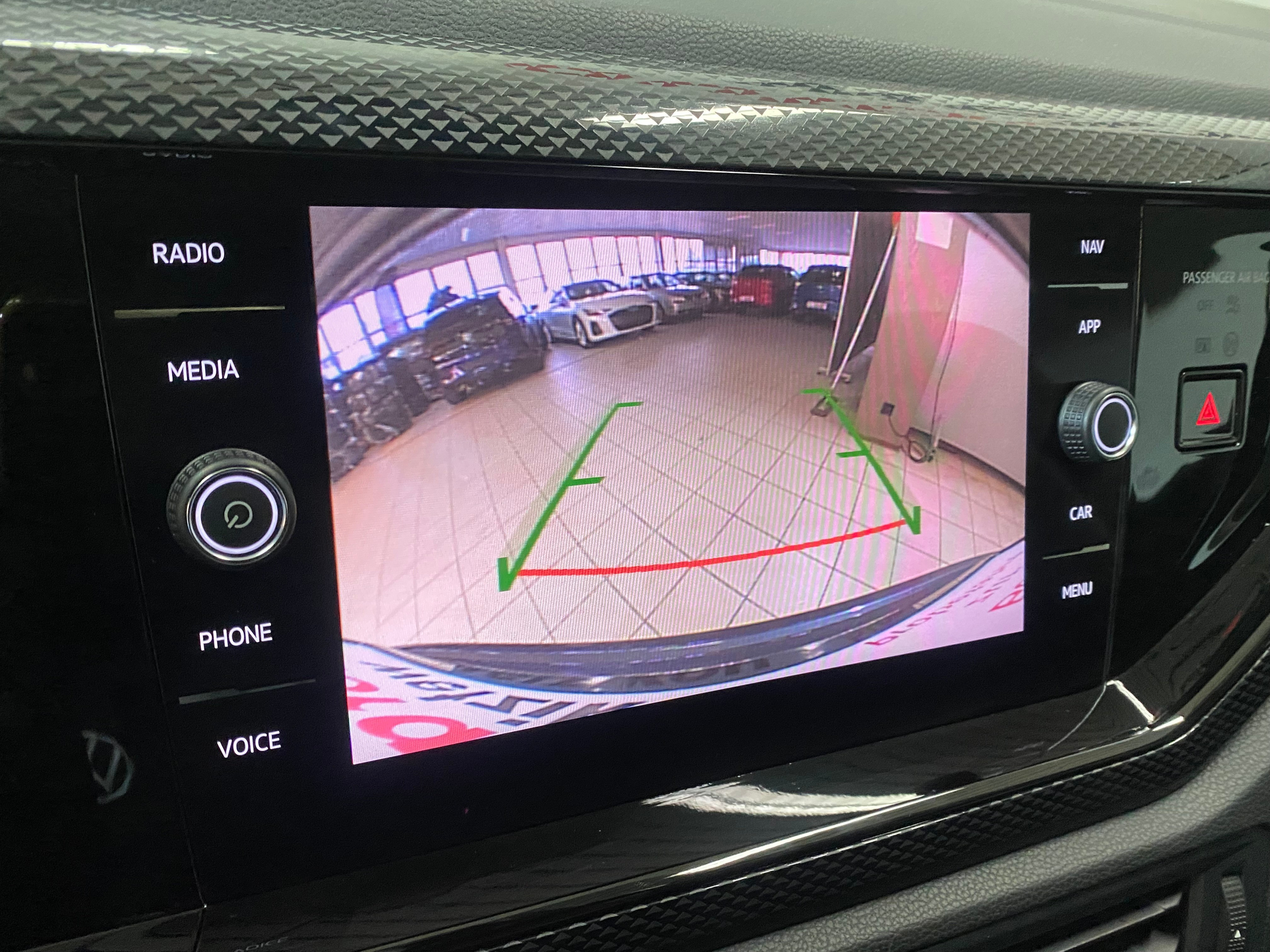 listing desktop thumbnail image 11