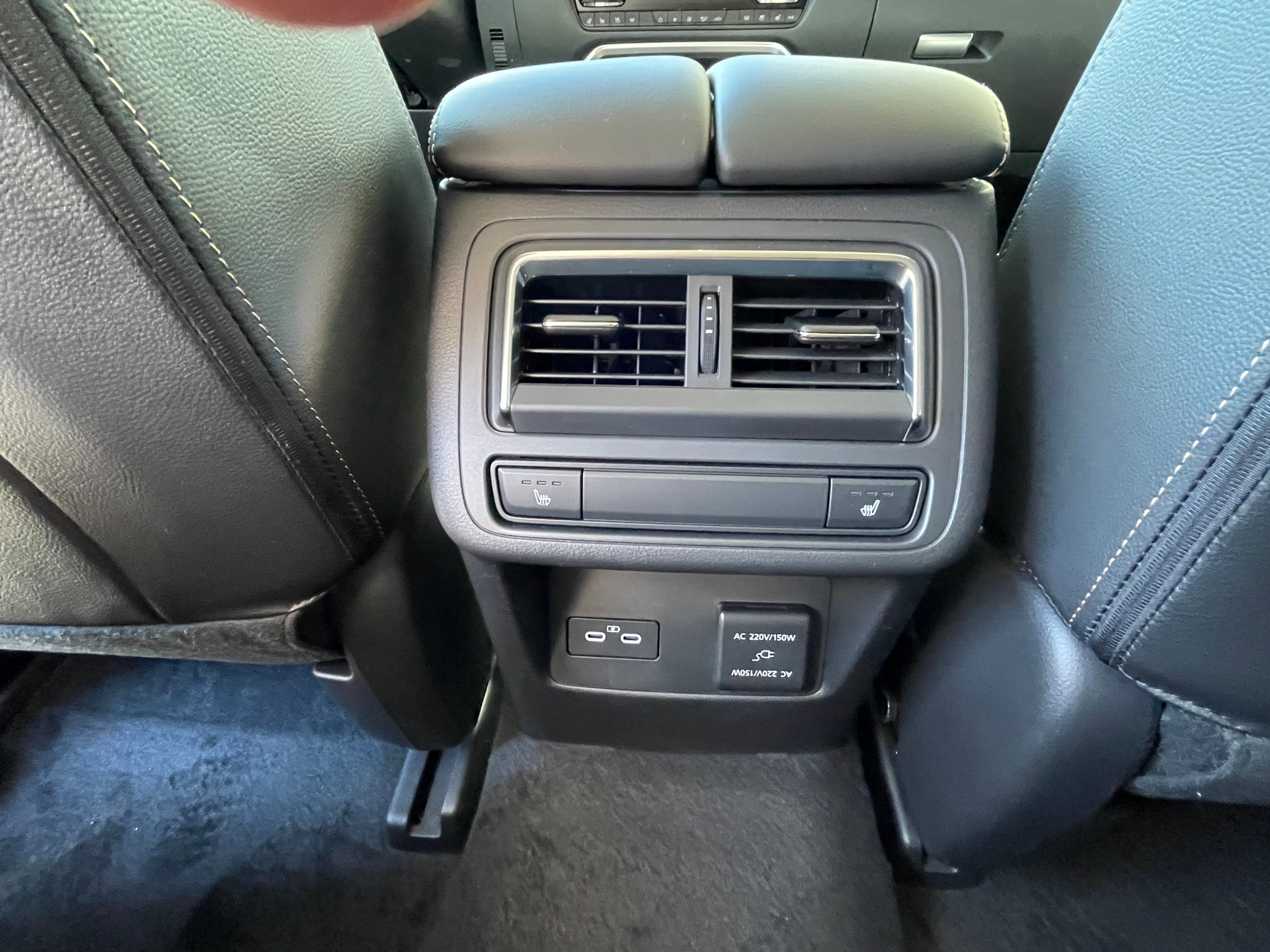 listing desktop thumbnail image 9