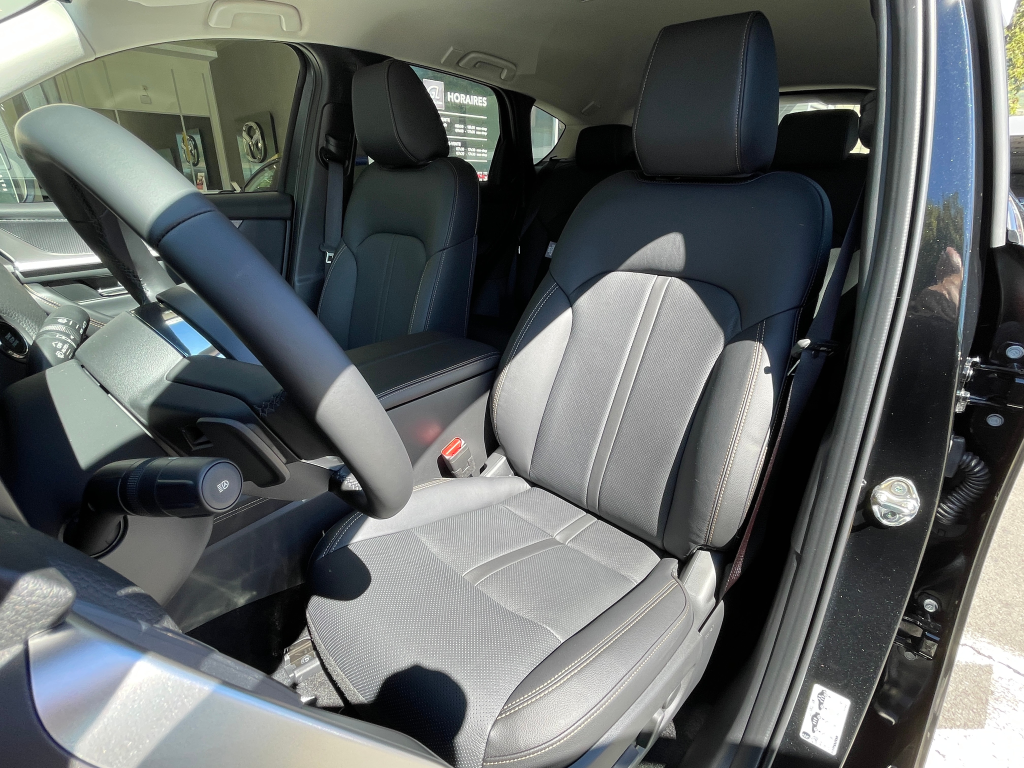 listing desktop thumbnail image 6