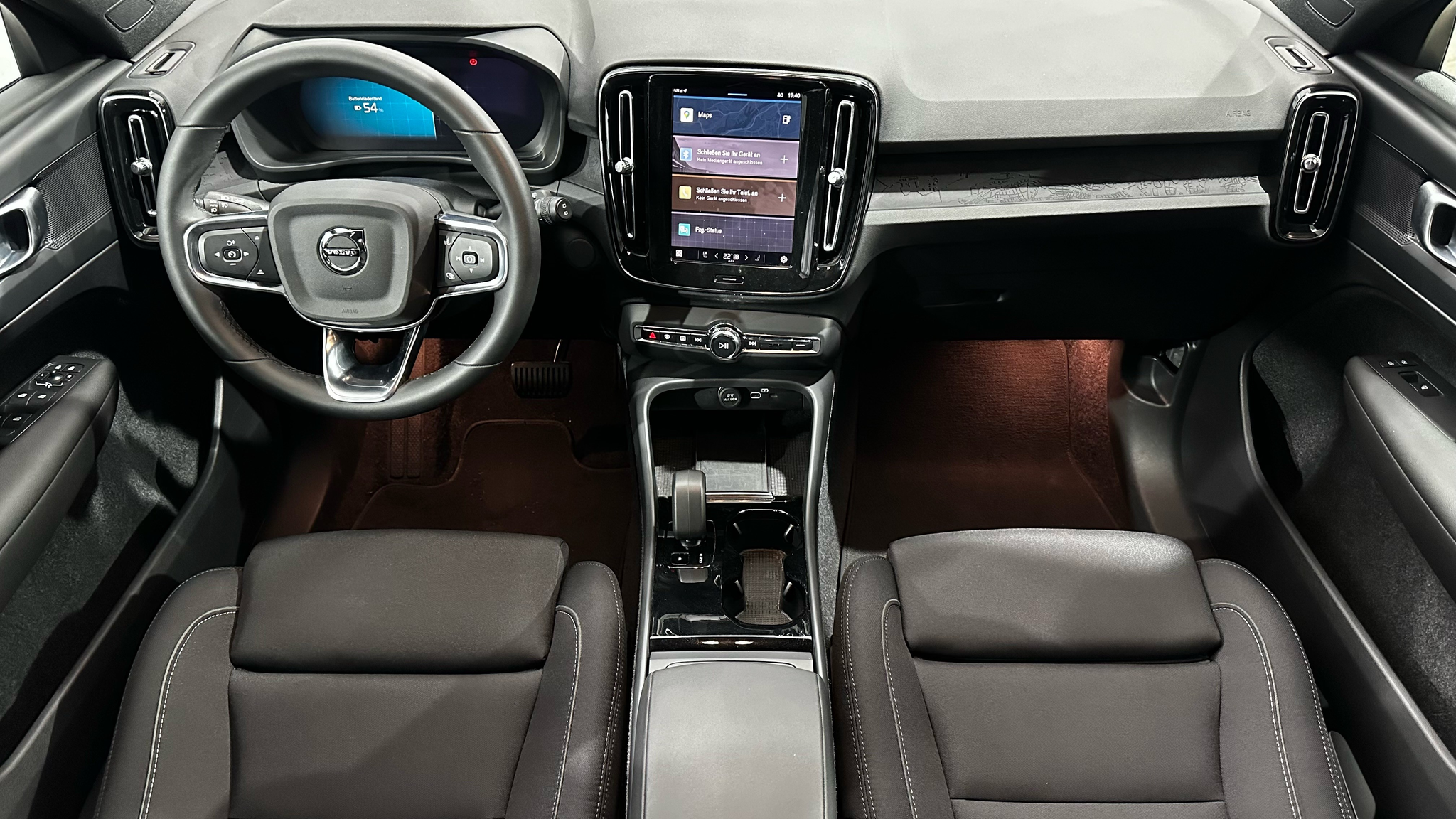 listing desktop thumbnail image 4