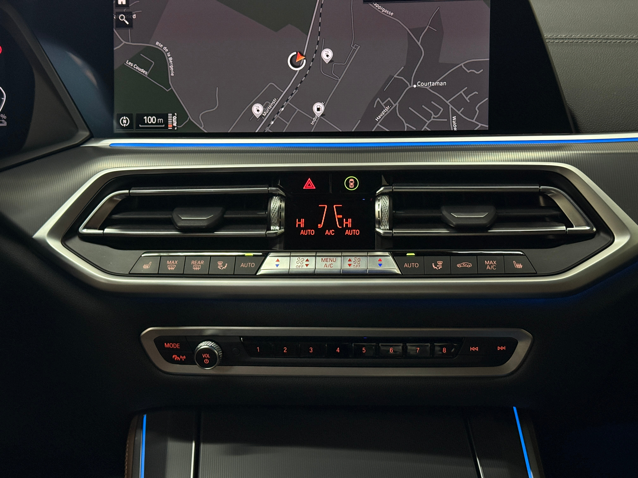 listing desktop thumbnail image 10