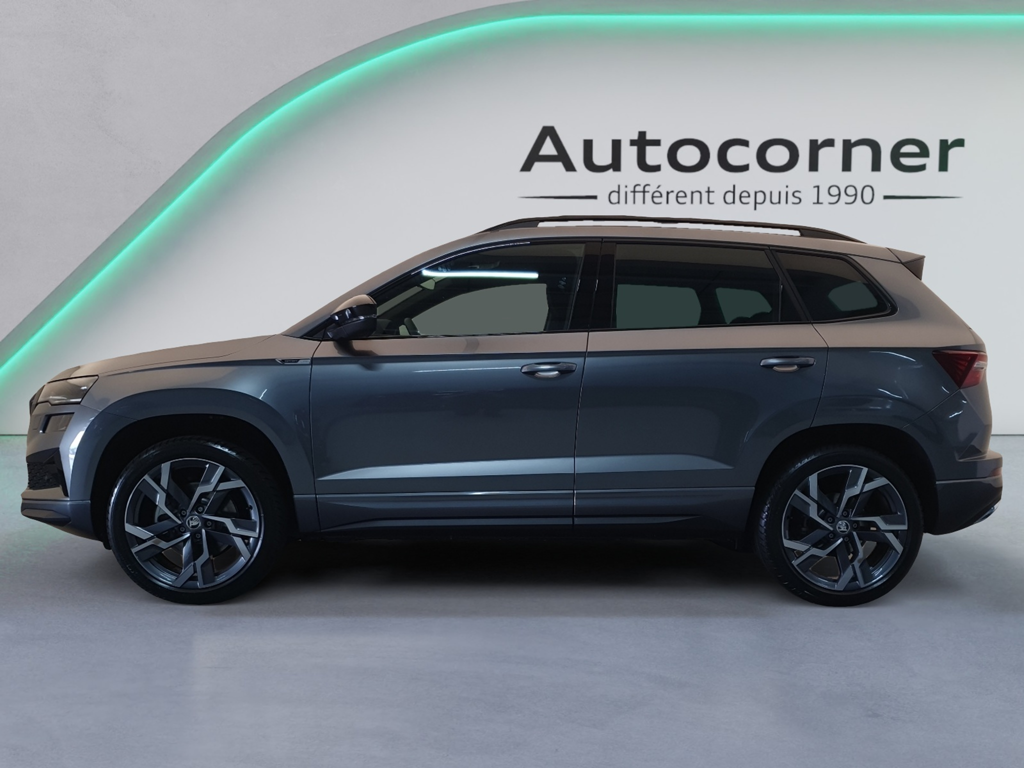 listing desktop thumbnail image 1