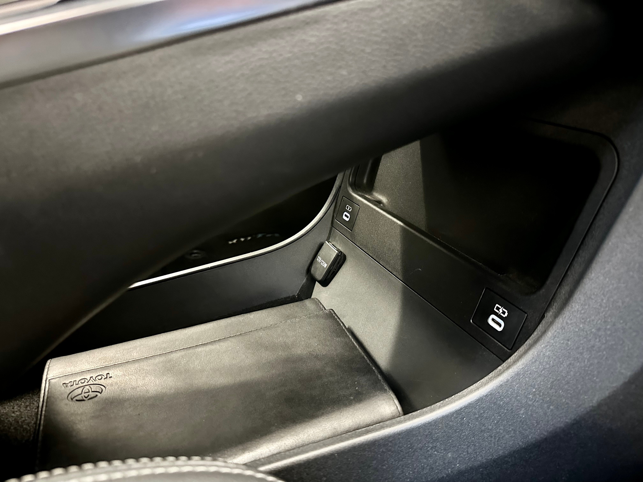 listing desktop thumbnail image 22