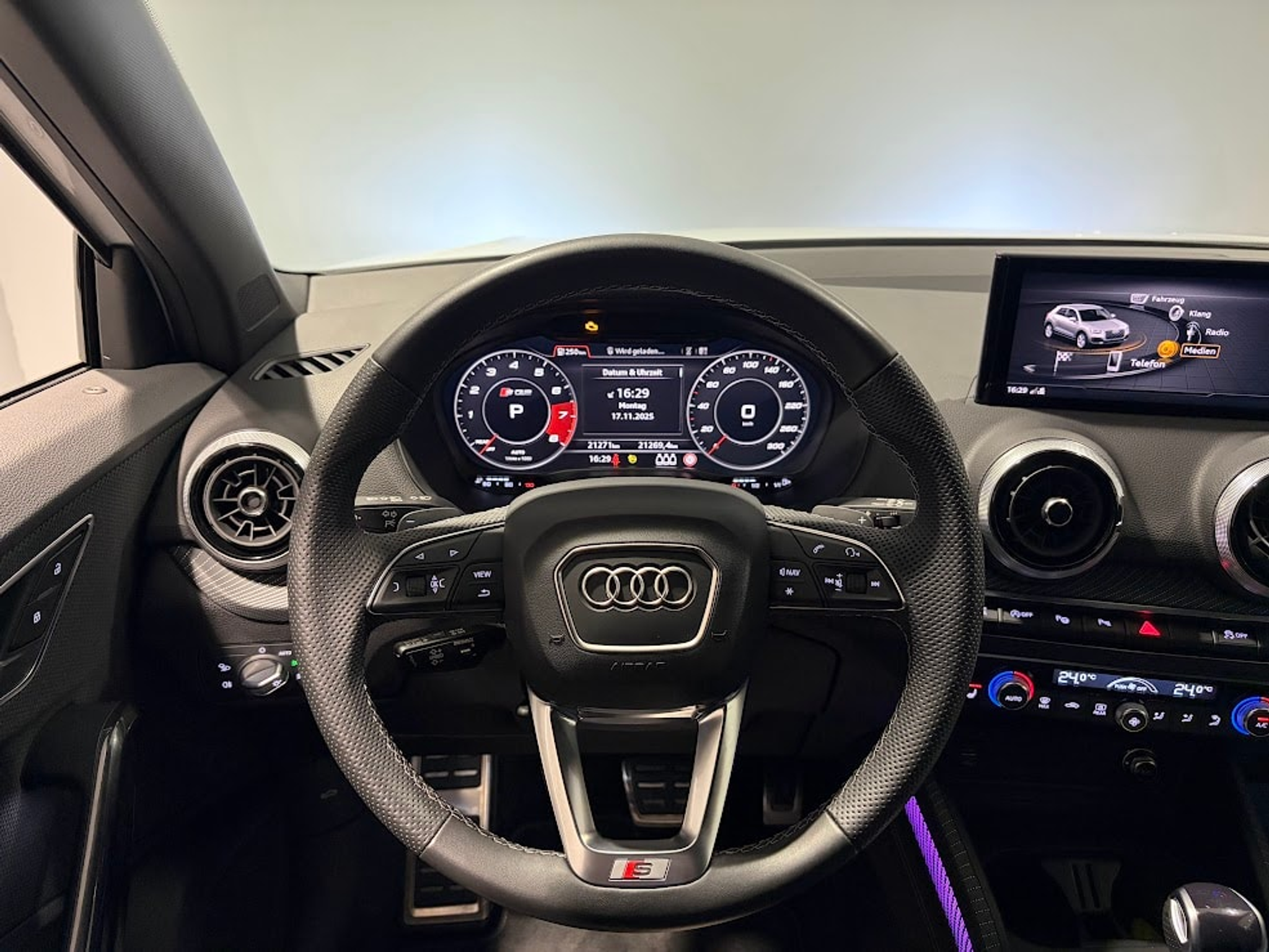 listing desktop thumbnail image 5