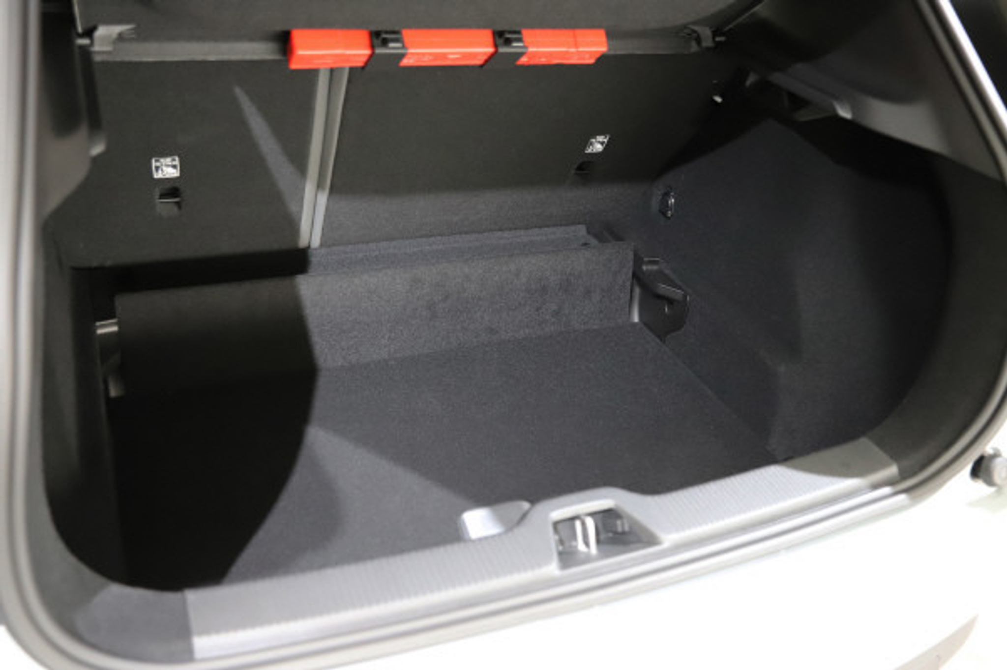 listing desktop thumbnail image 11