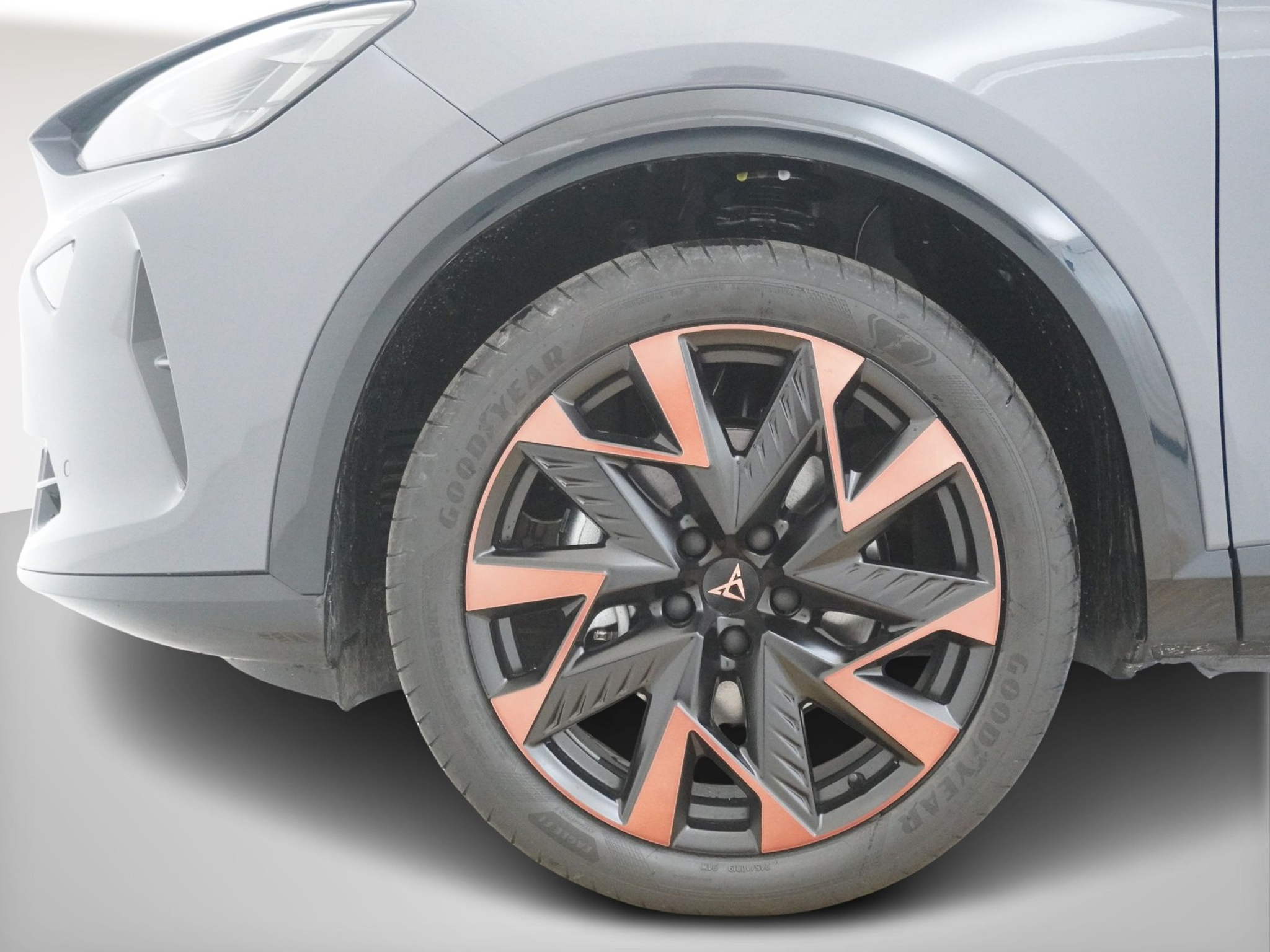 listing desktop thumbnail image 10