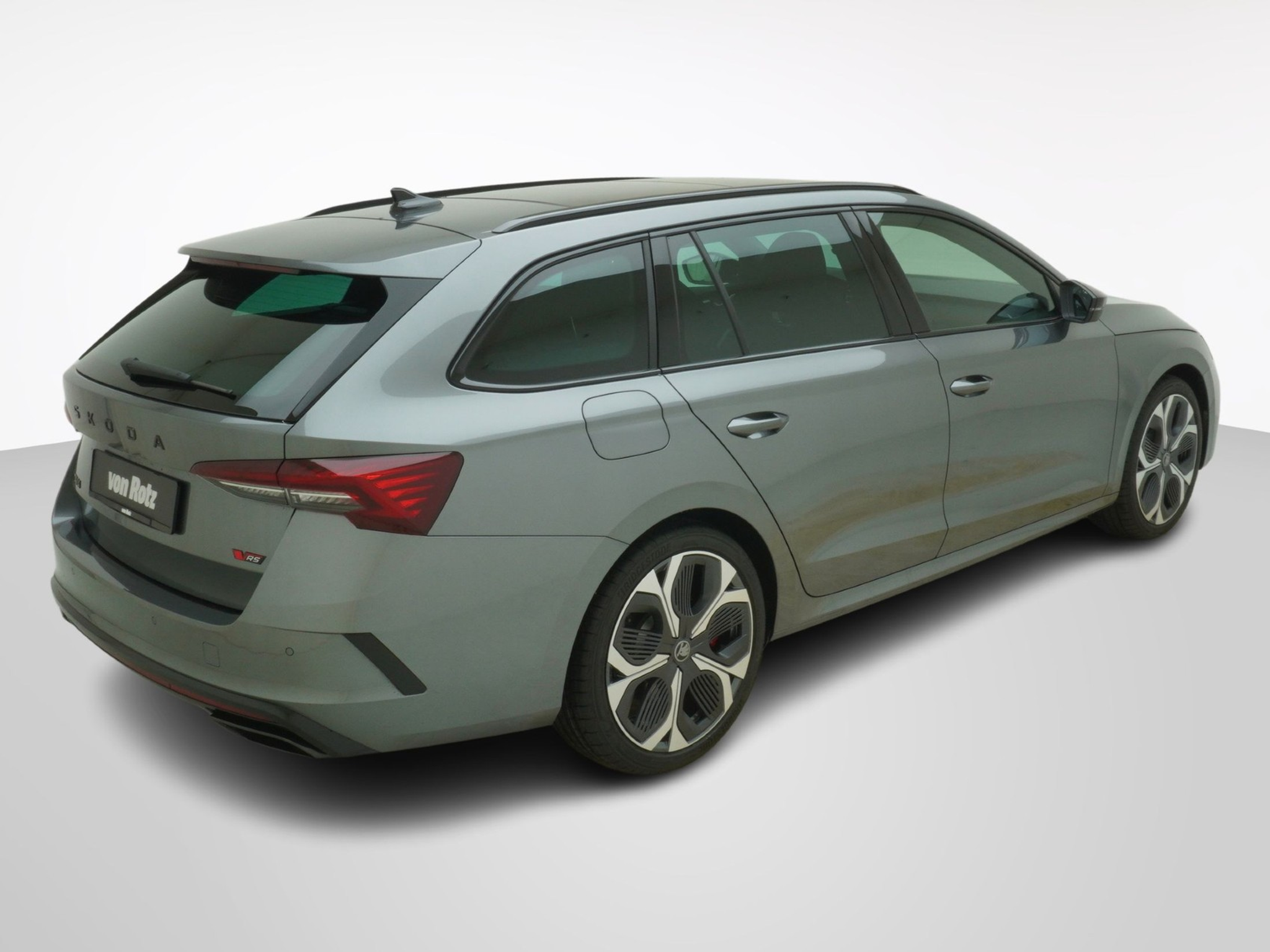 listing desktop thumbnail image 6