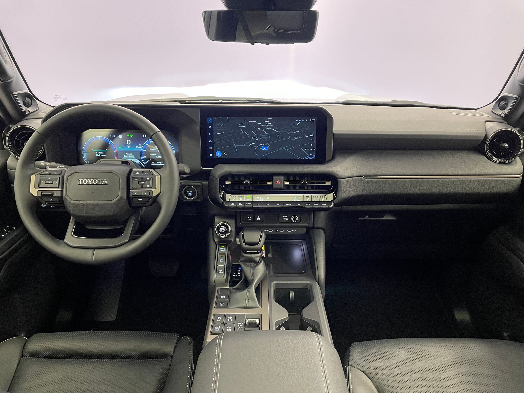 listing desktop thumbnail image 5