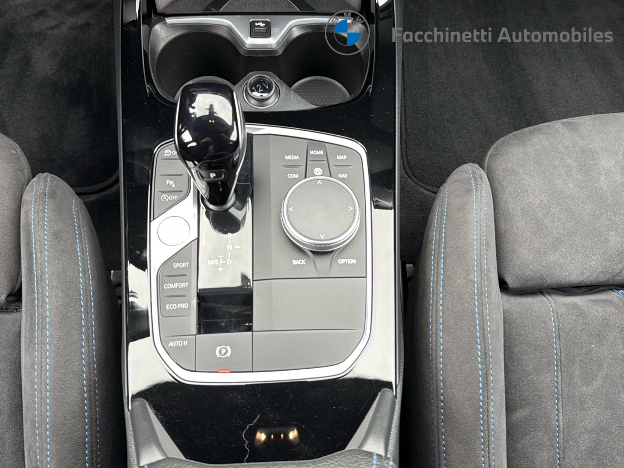 listing desktop thumbnail image 15