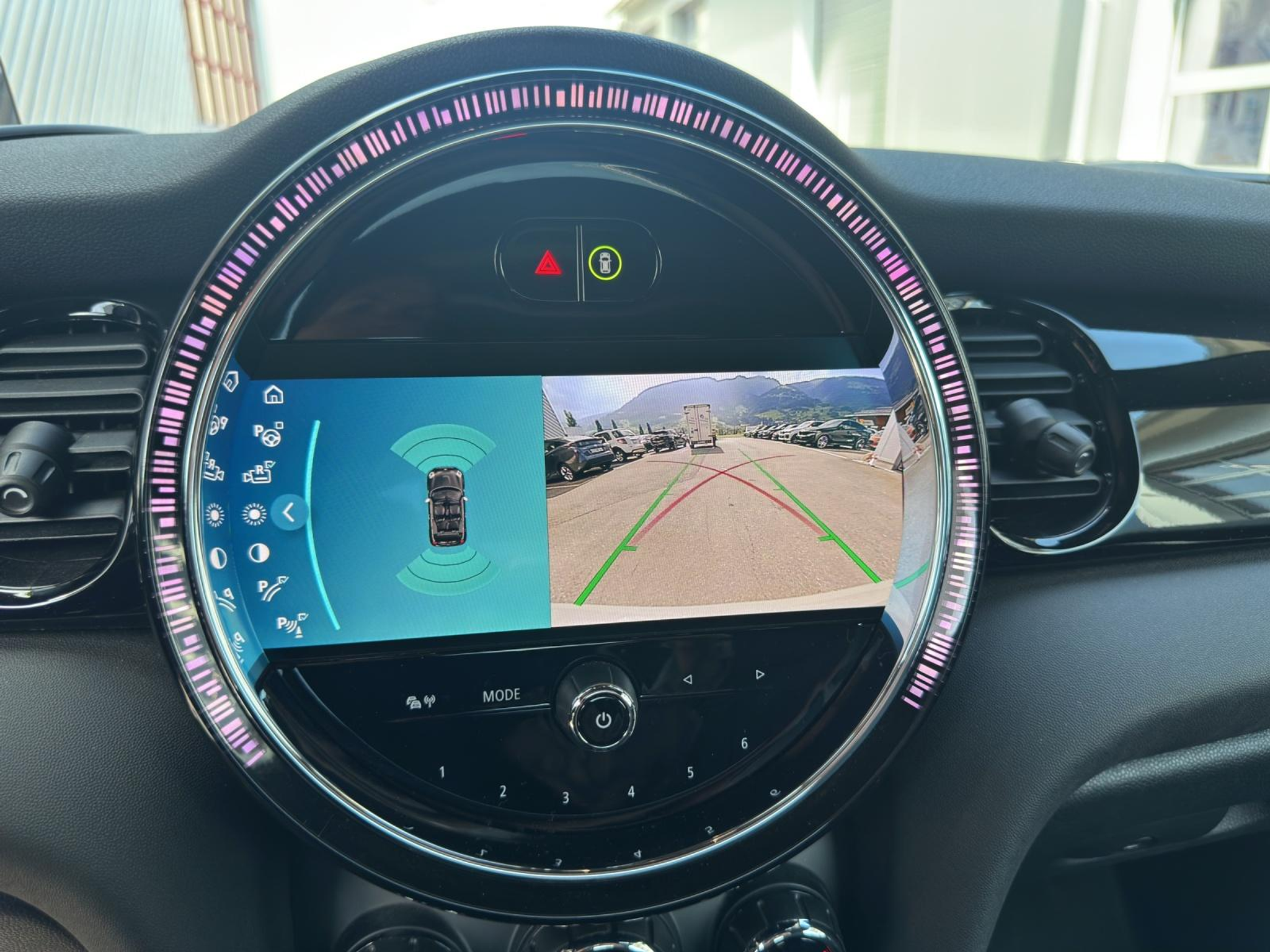 listing desktop thumbnail image 17