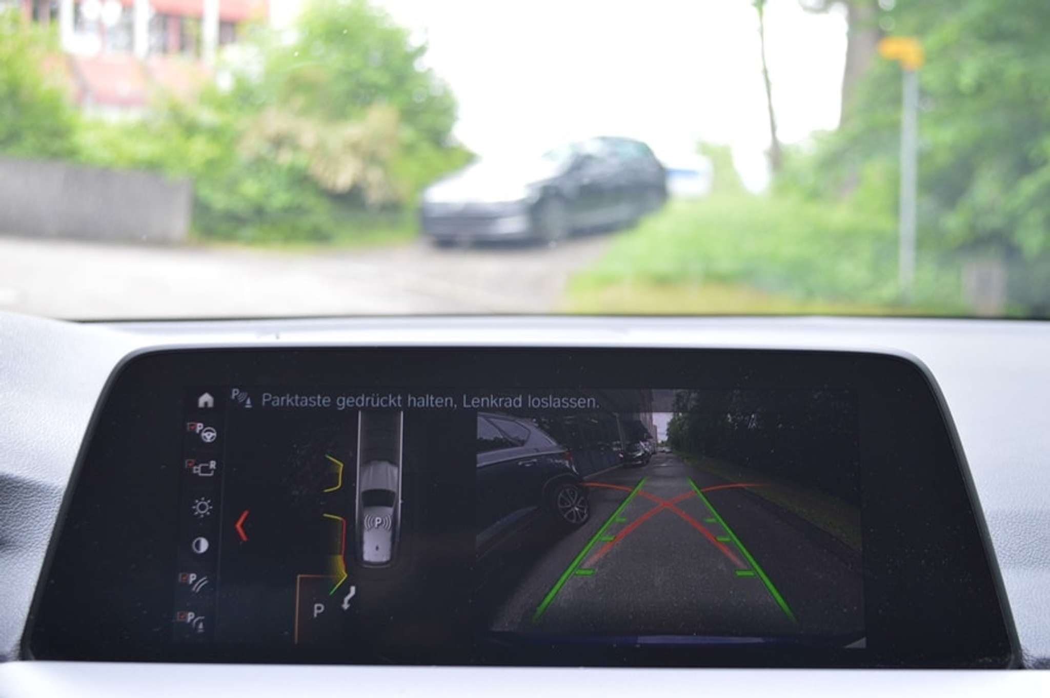 listing desktop thumbnail image 9