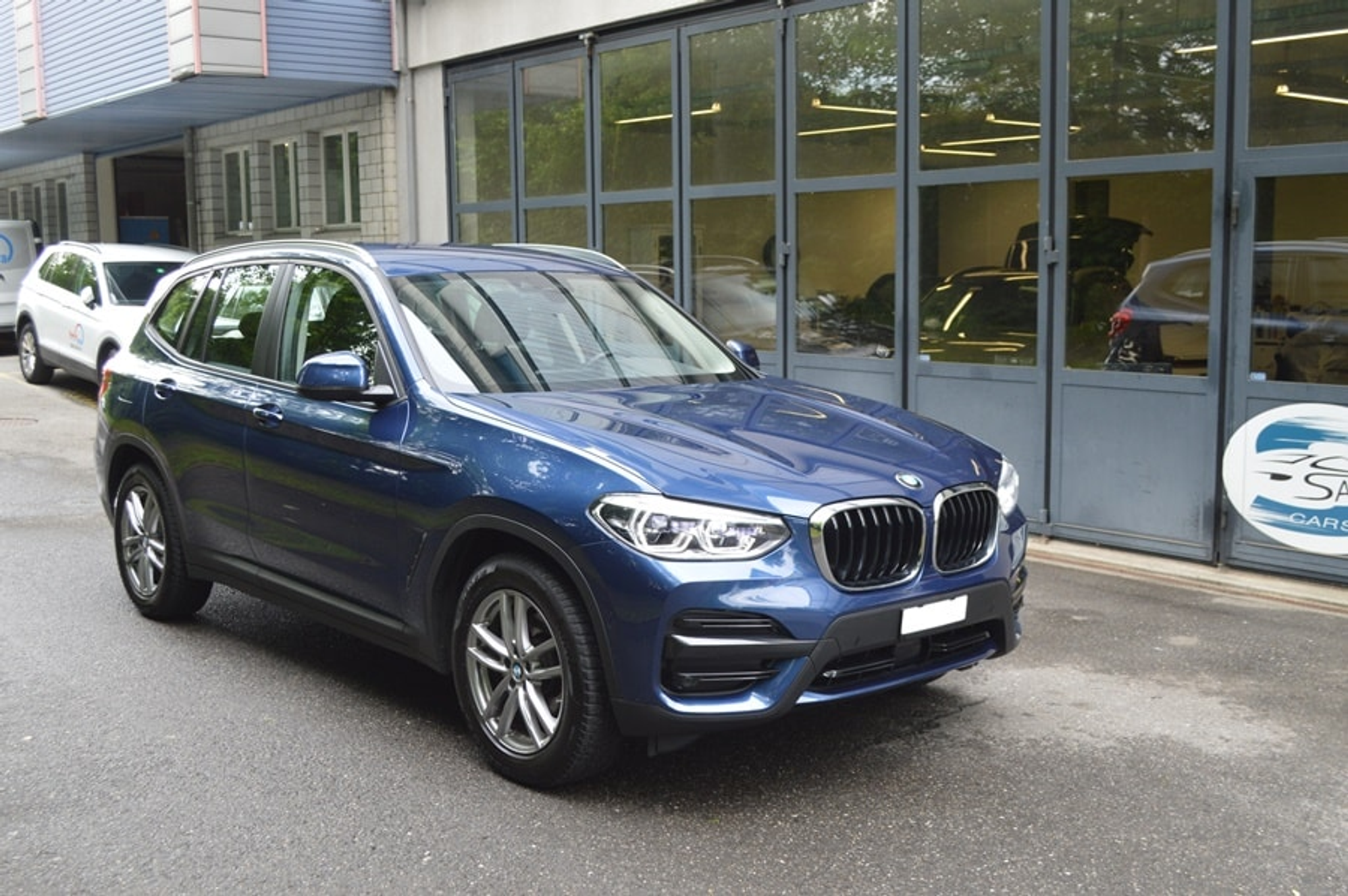 listing desktop thumbnail image 13