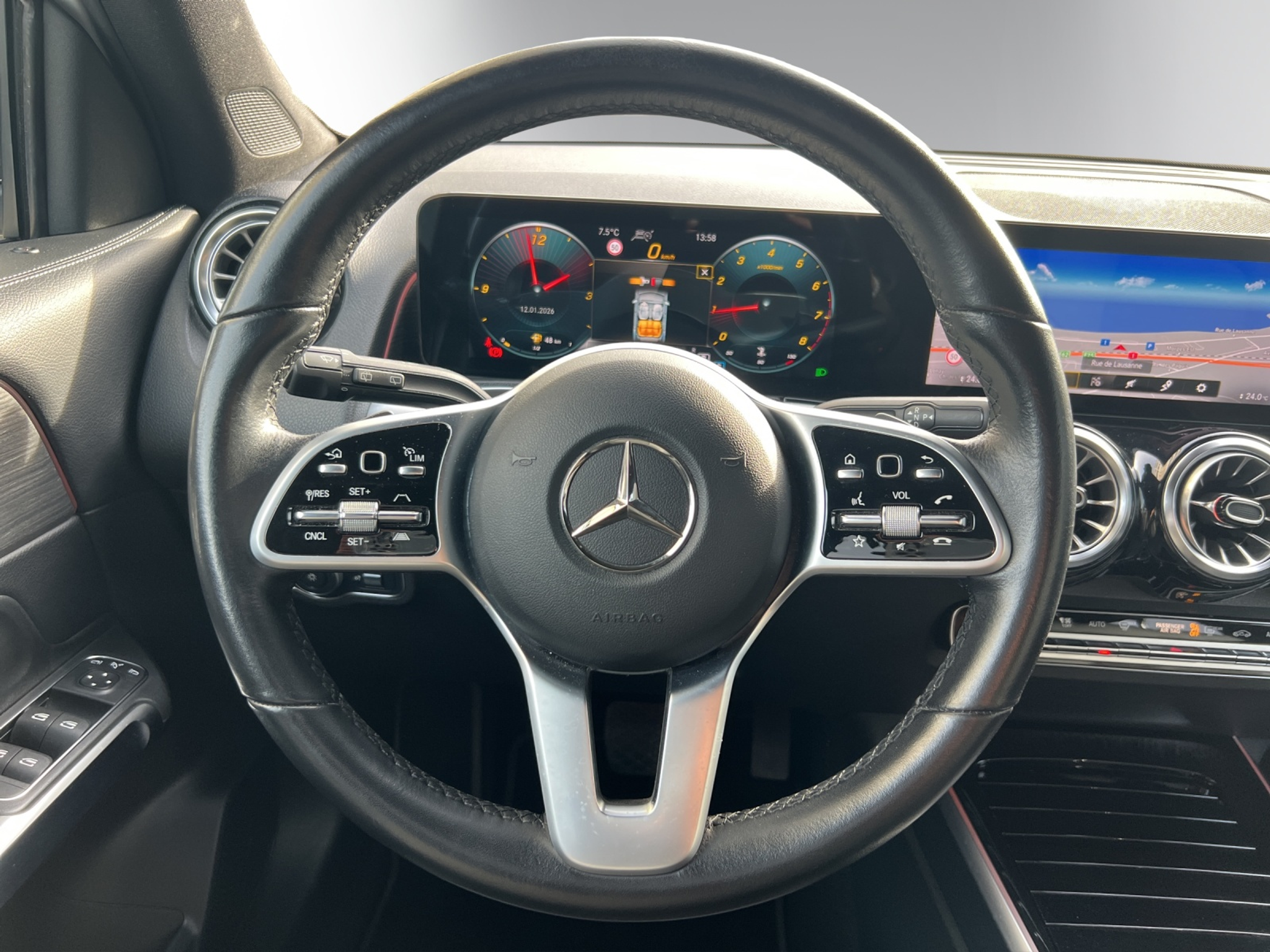 listing desktop thumbnail image 13