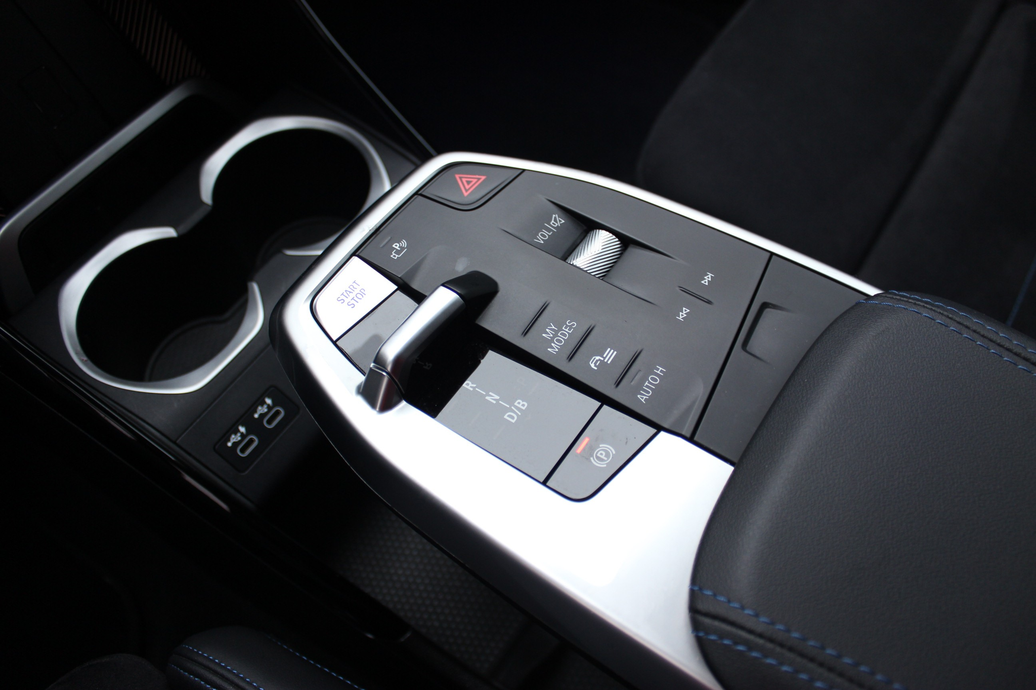 listing desktop thumbnail image 11