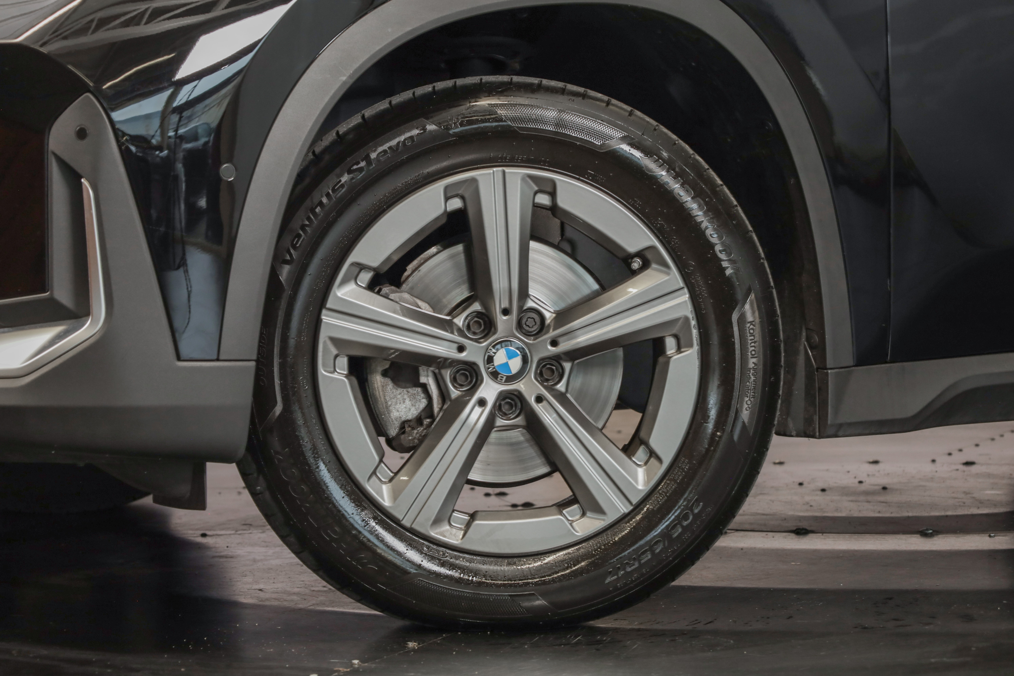 listing desktop thumbnail image 15