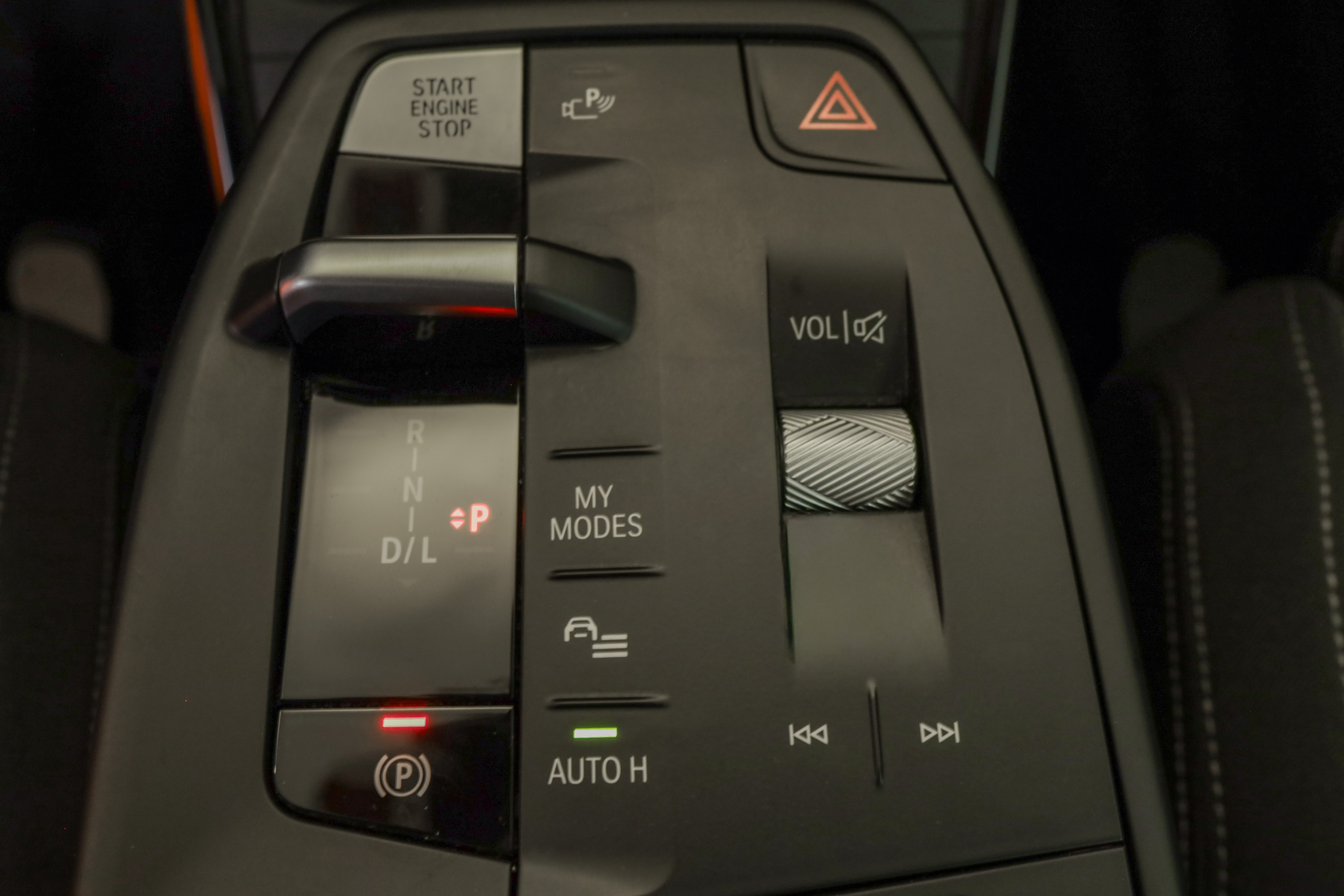 listing desktop thumbnail image 14