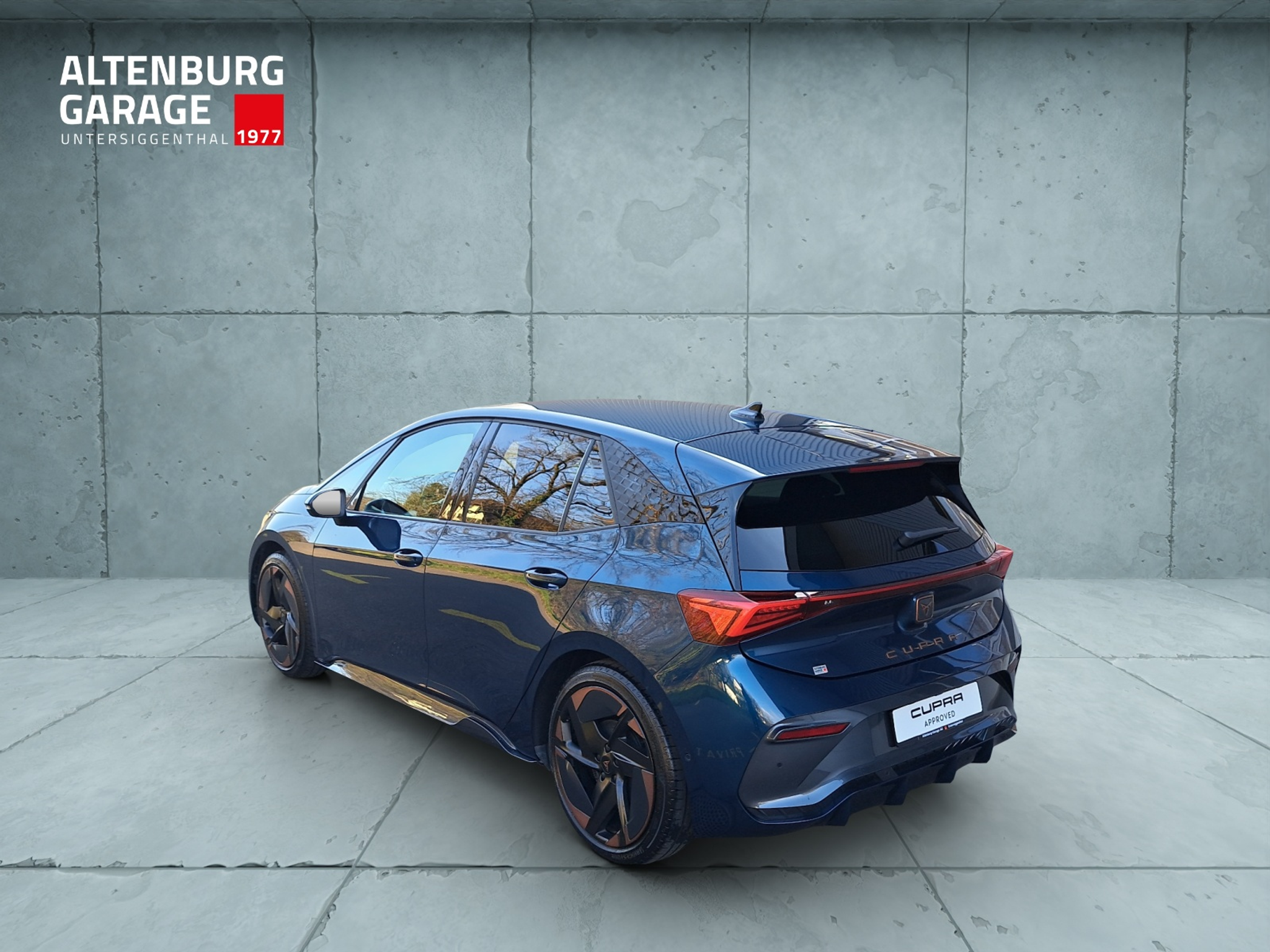 listing desktop thumbnail image 2