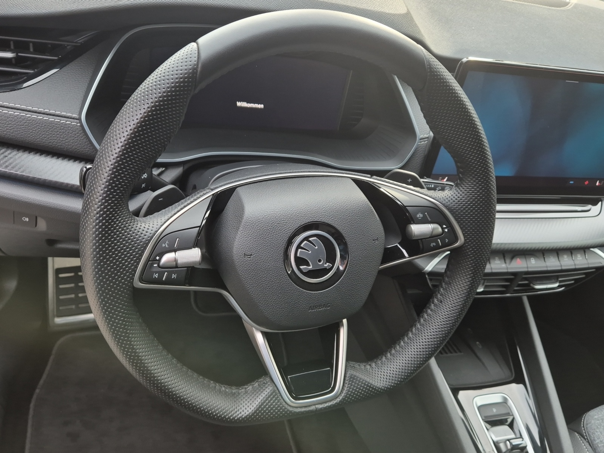 listing desktop thumbnail image 7