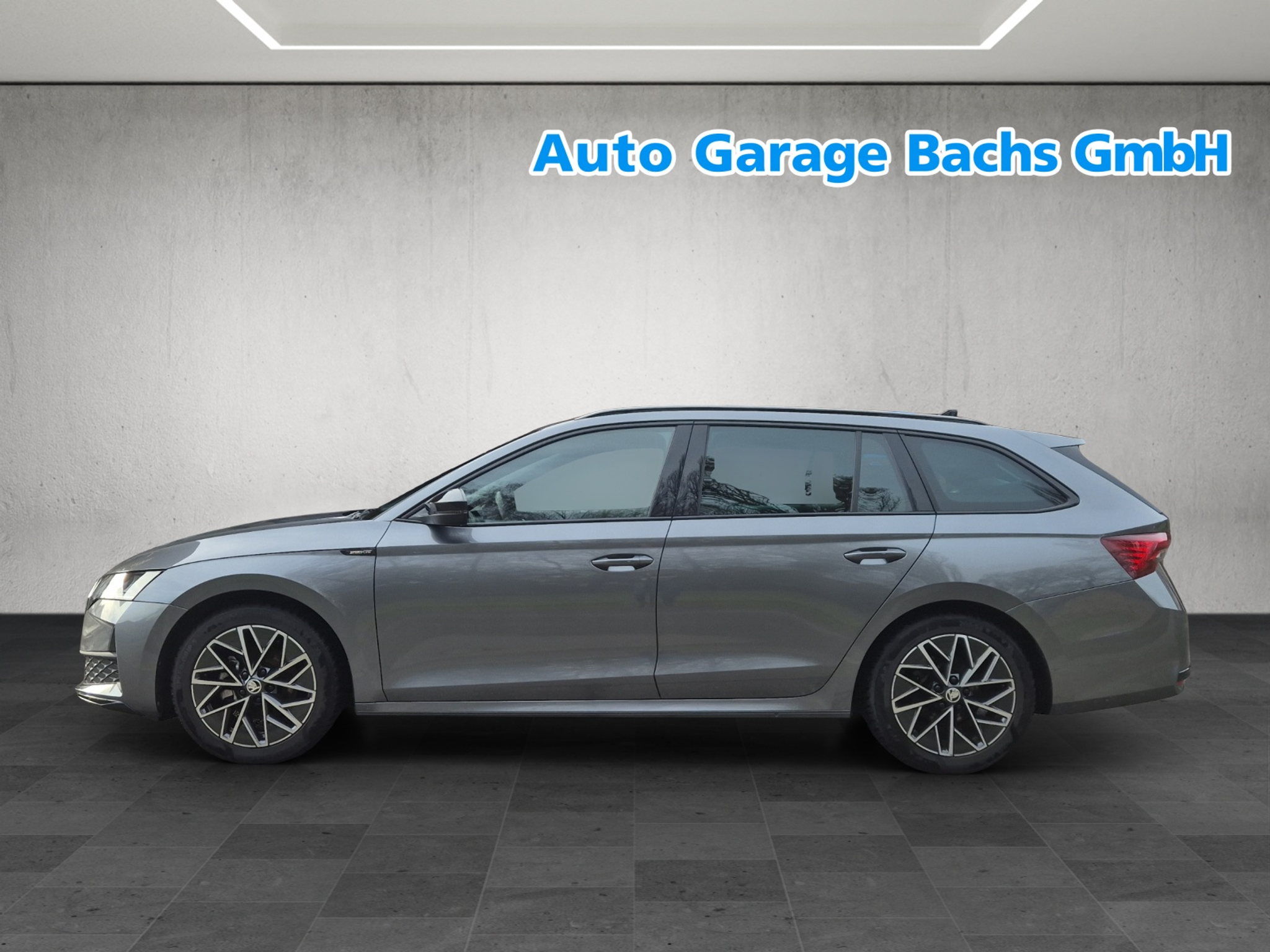 listing desktop thumbnail image 2