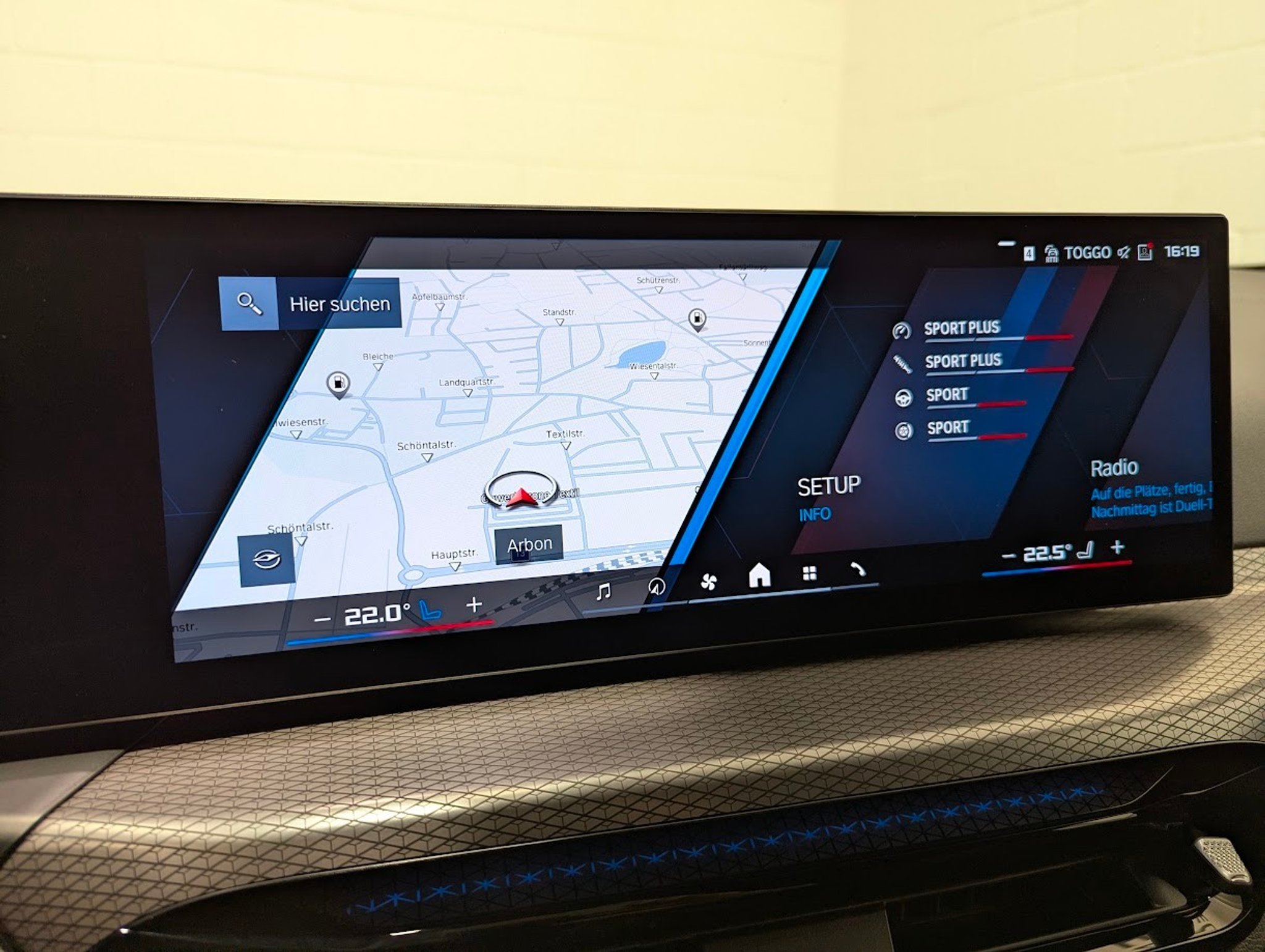 listing desktop thumbnail image 11