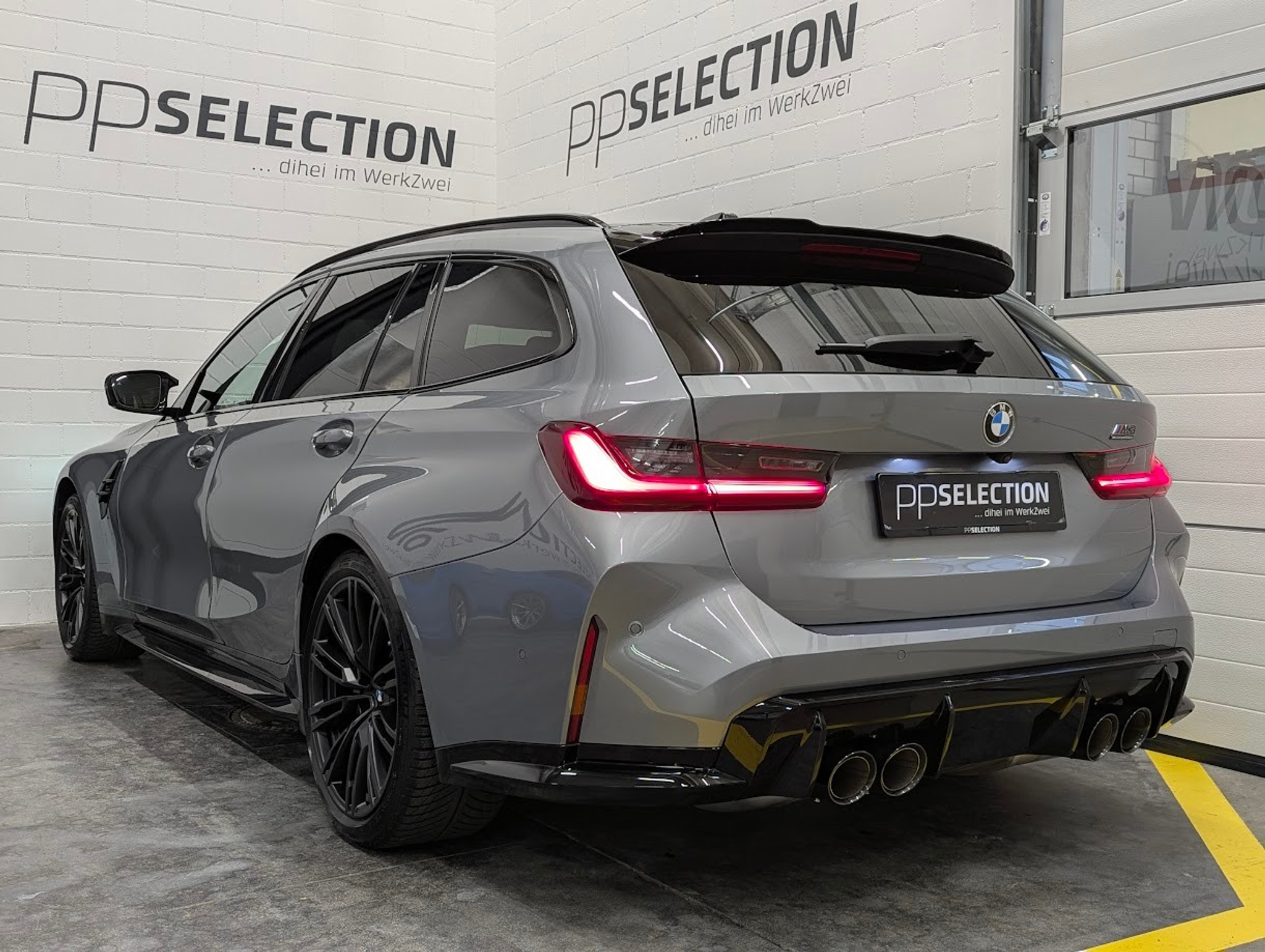 listing desktop thumbnail image 31