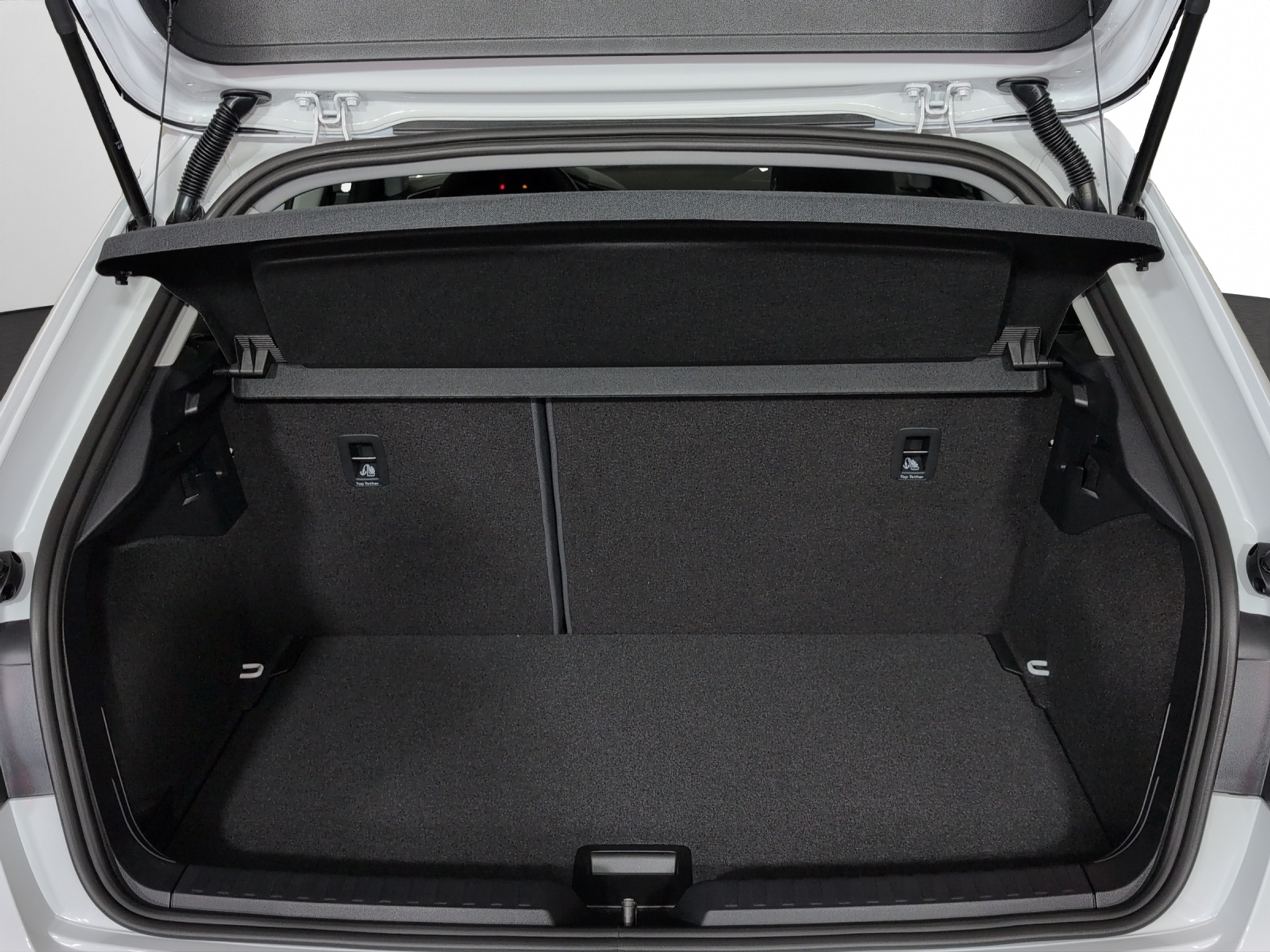 listing desktop thumbnail image 14