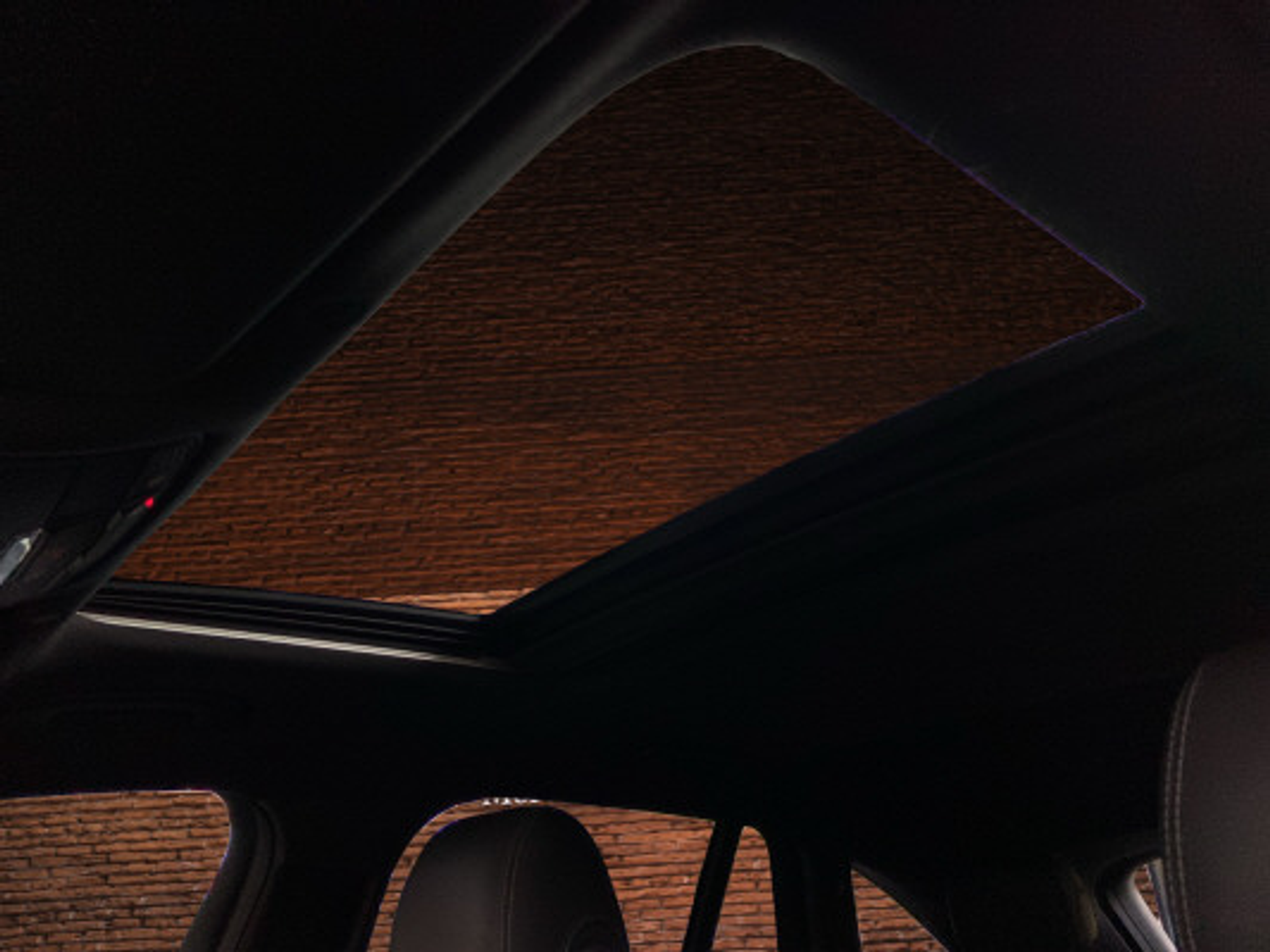 listing desktop thumbnail image 9