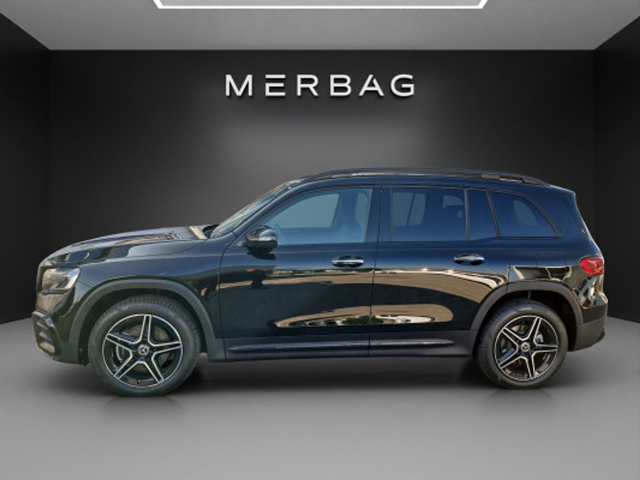 listing desktop thumbnail image 3