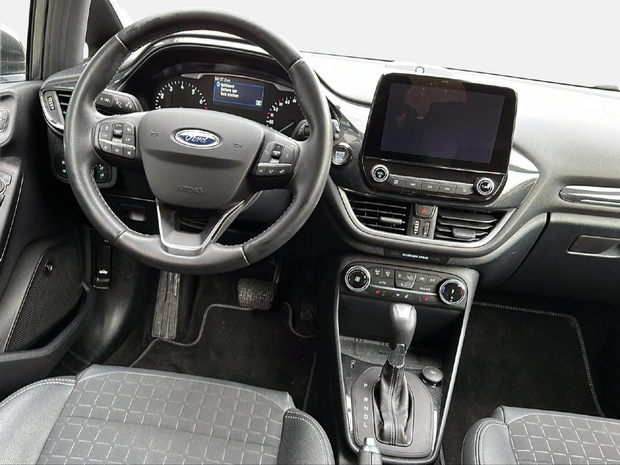 listing desktop thumbnail image 13