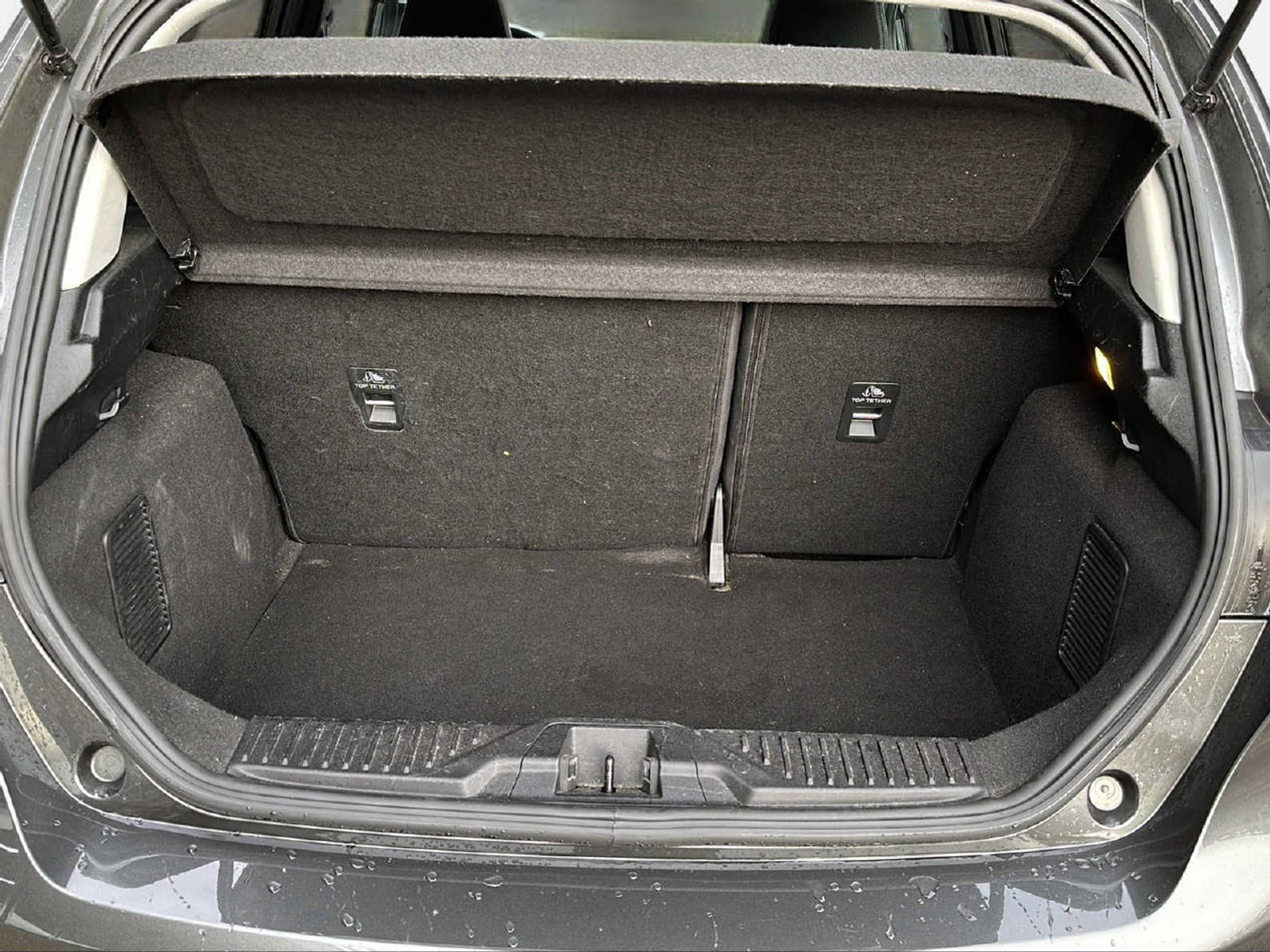 listing desktop thumbnail image 14