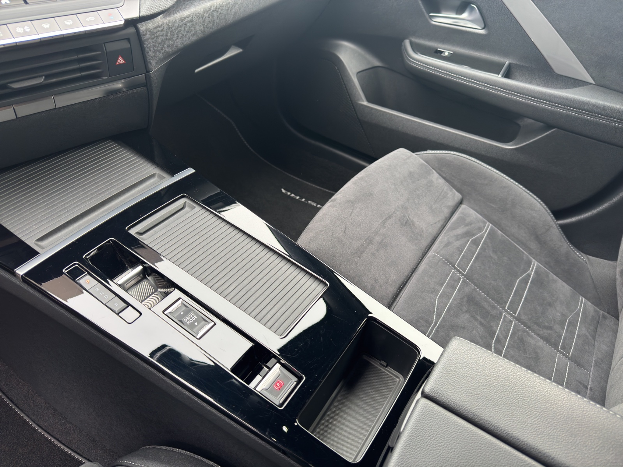 listing desktop thumbnail image 20