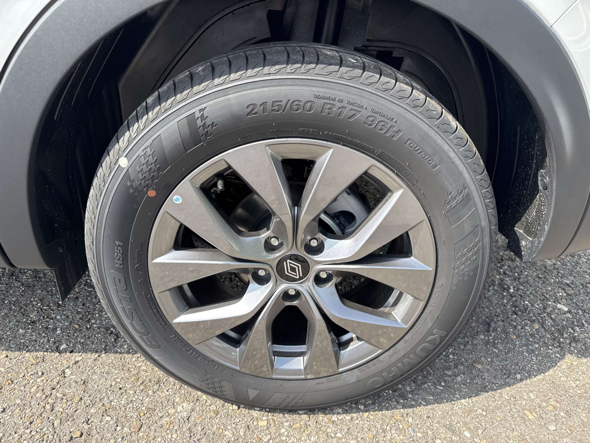 listing desktop thumbnail image 9