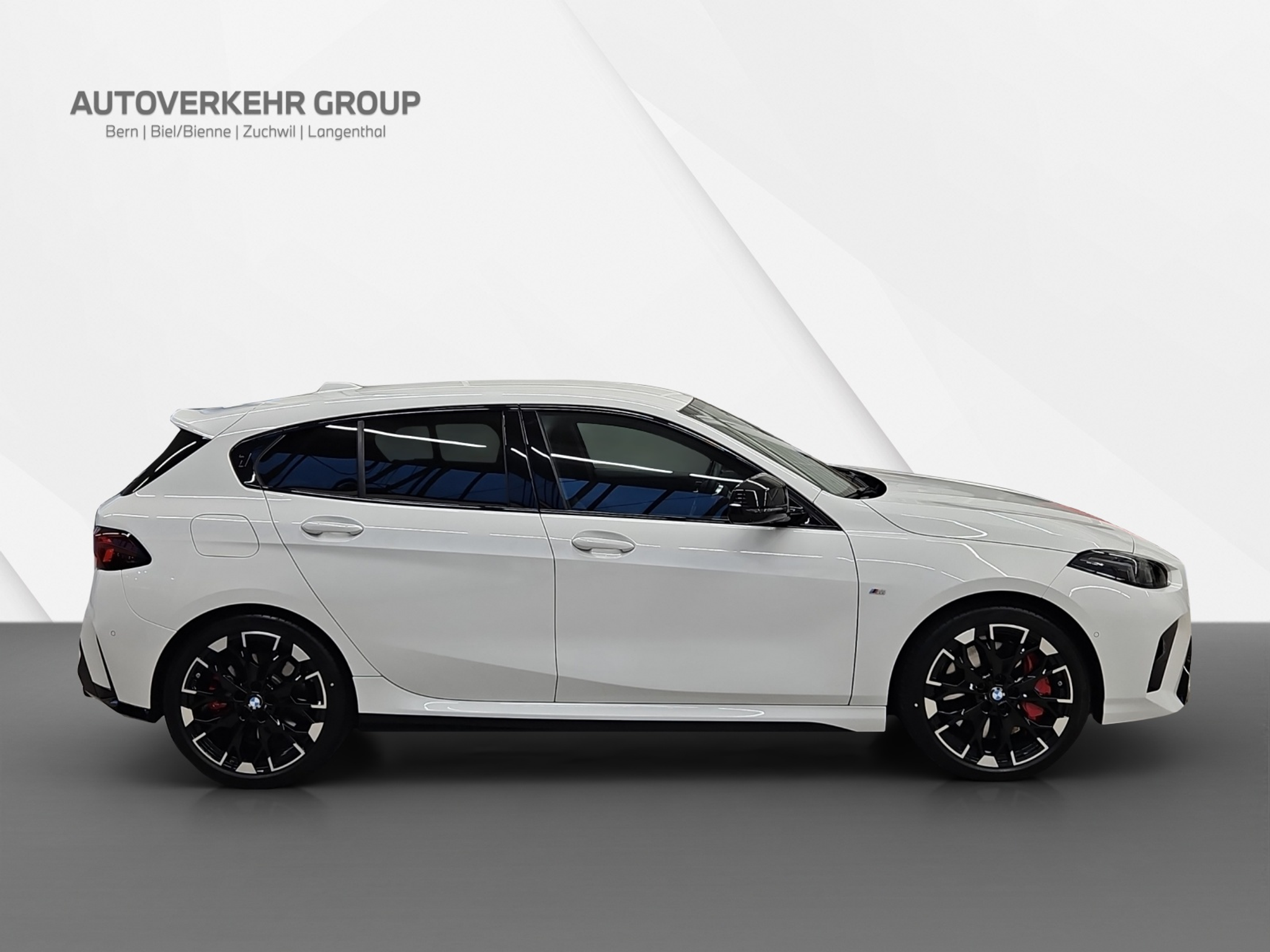 listing desktop thumbnail image 6