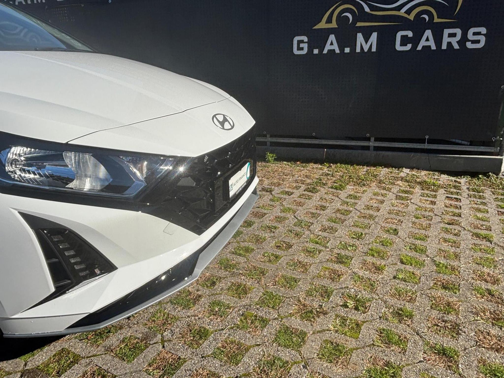 listing desktop thumbnail image 6