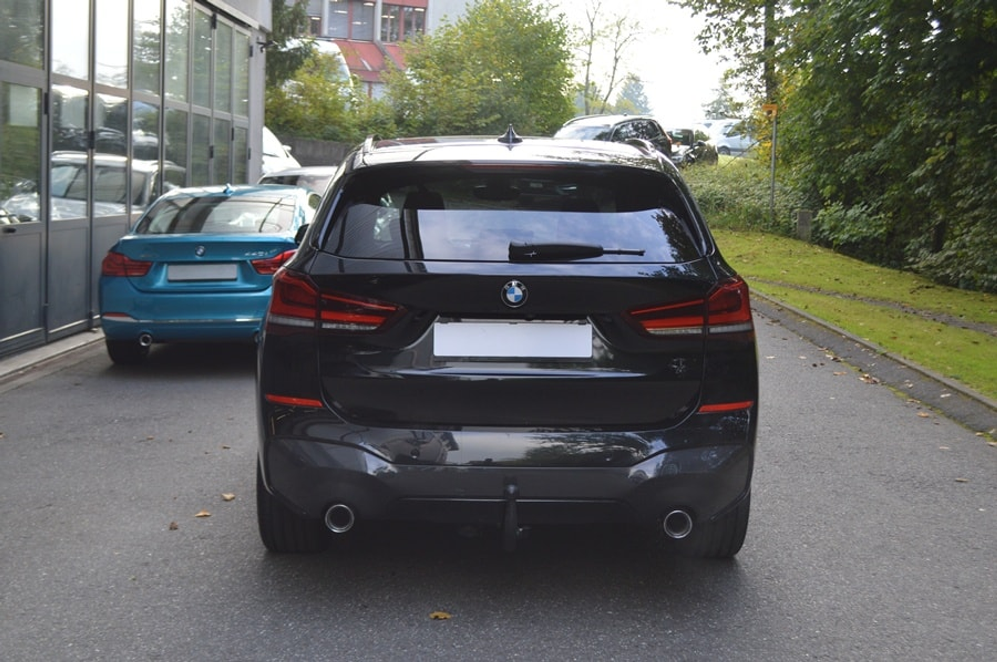 listing desktop thumbnail image 12