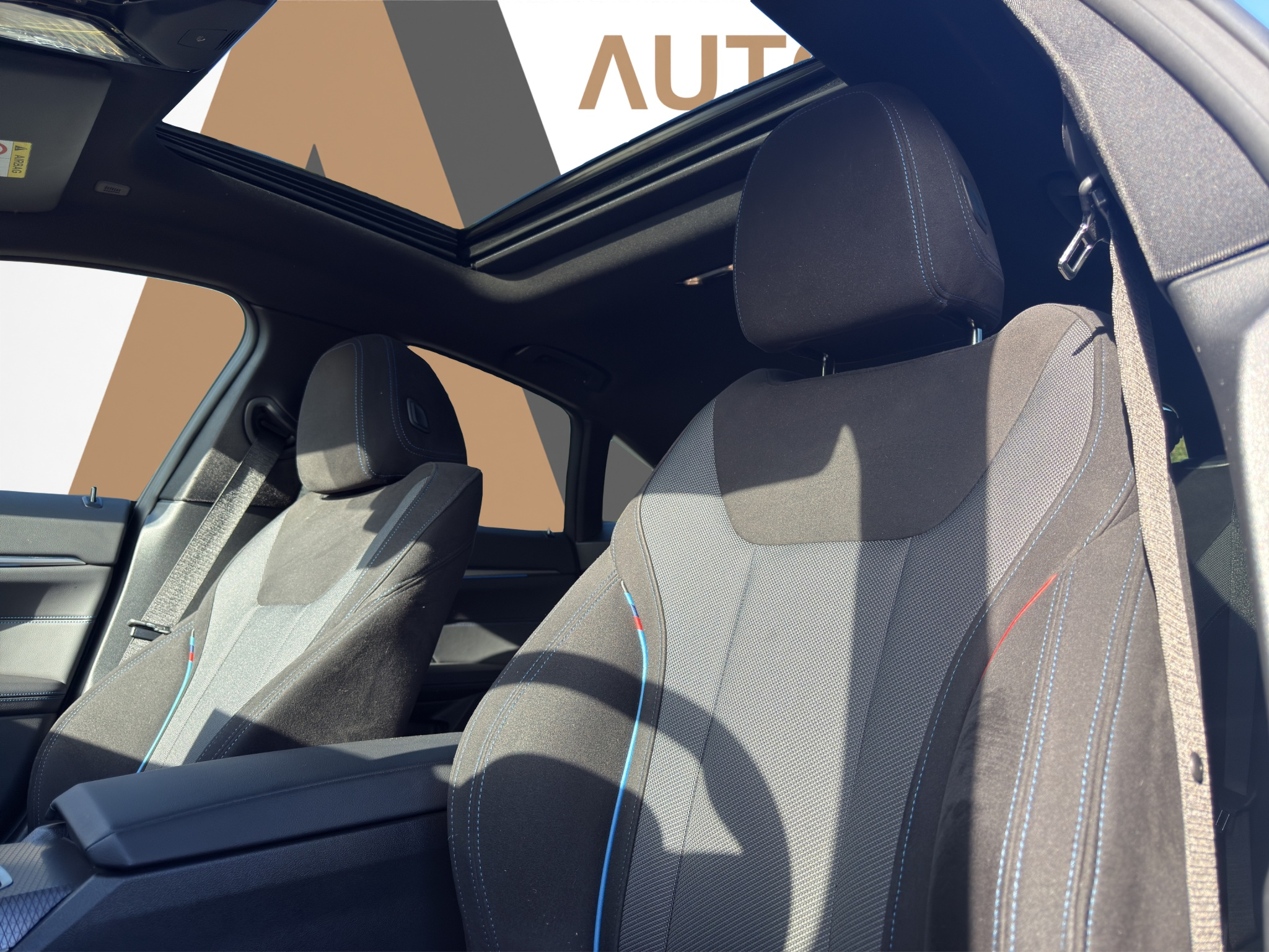 listing desktop thumbnail image 19