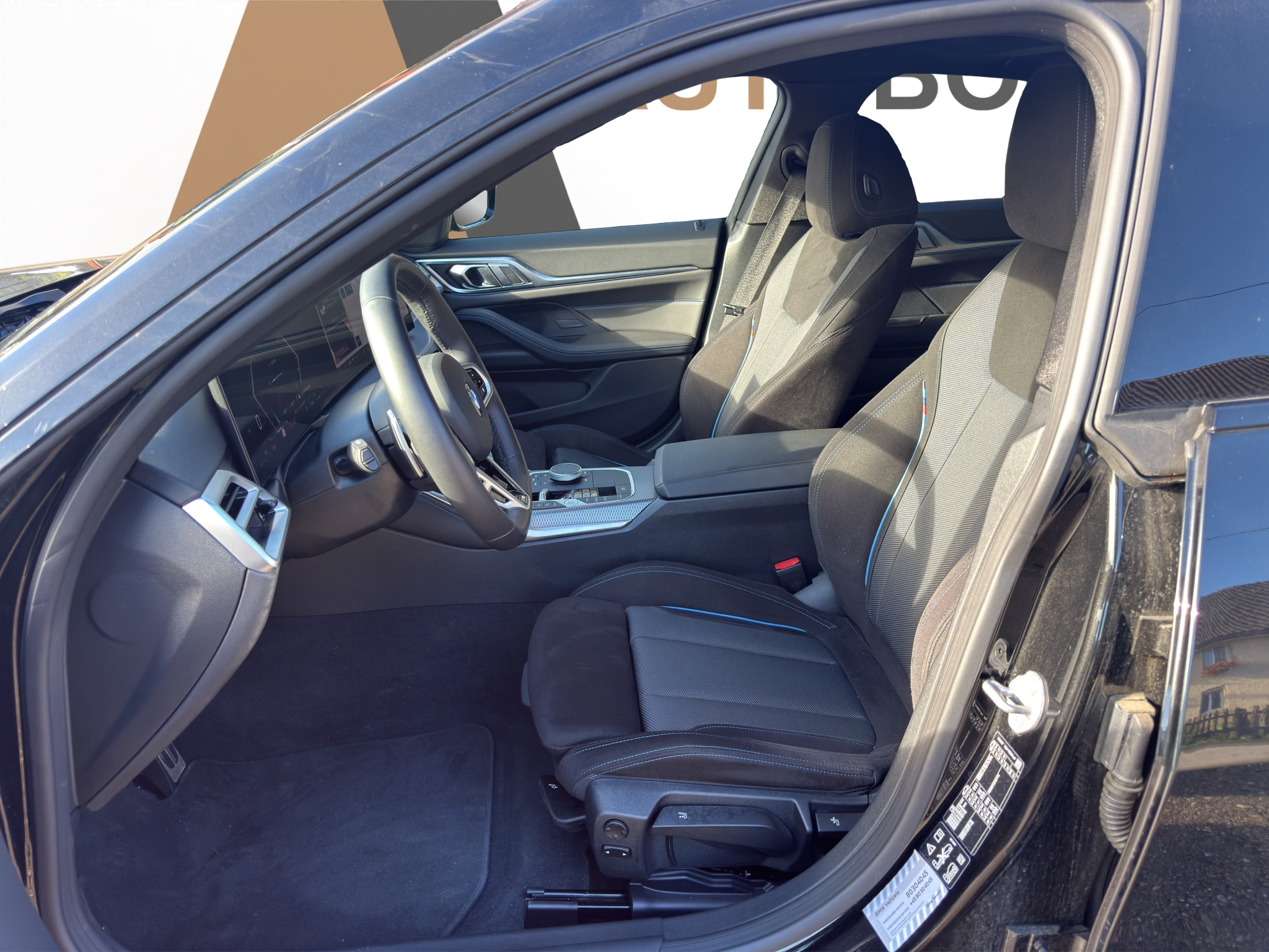 listing desktop thumbnail image 8