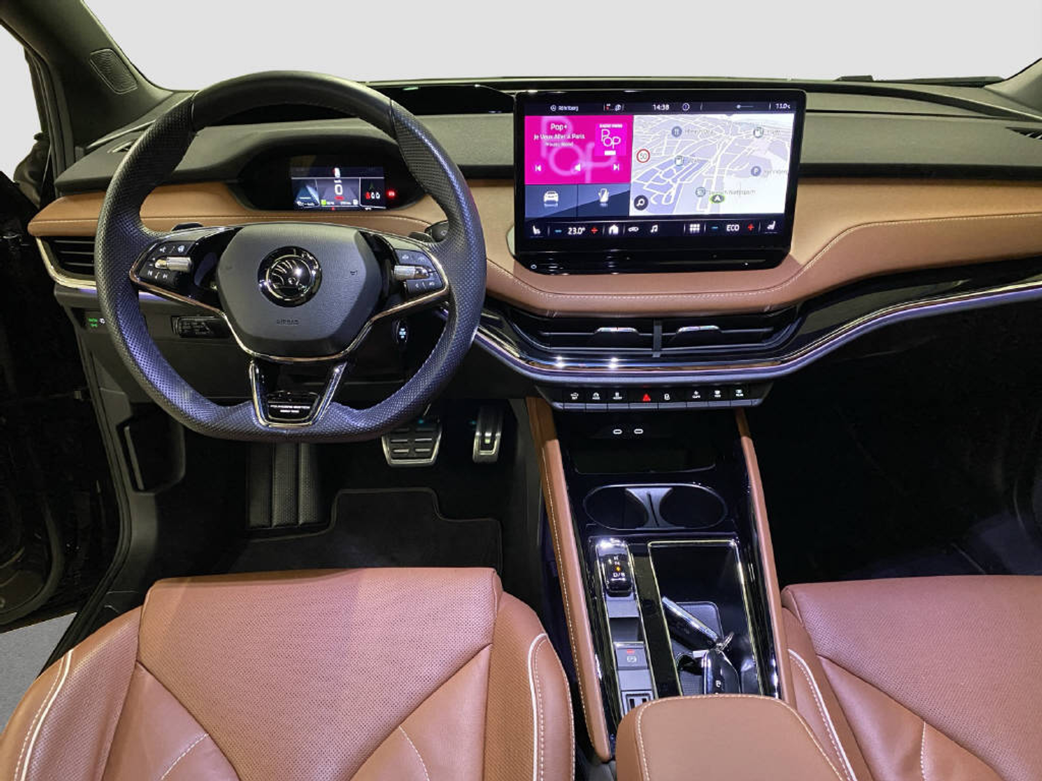 listing desktop thumbnail image 9