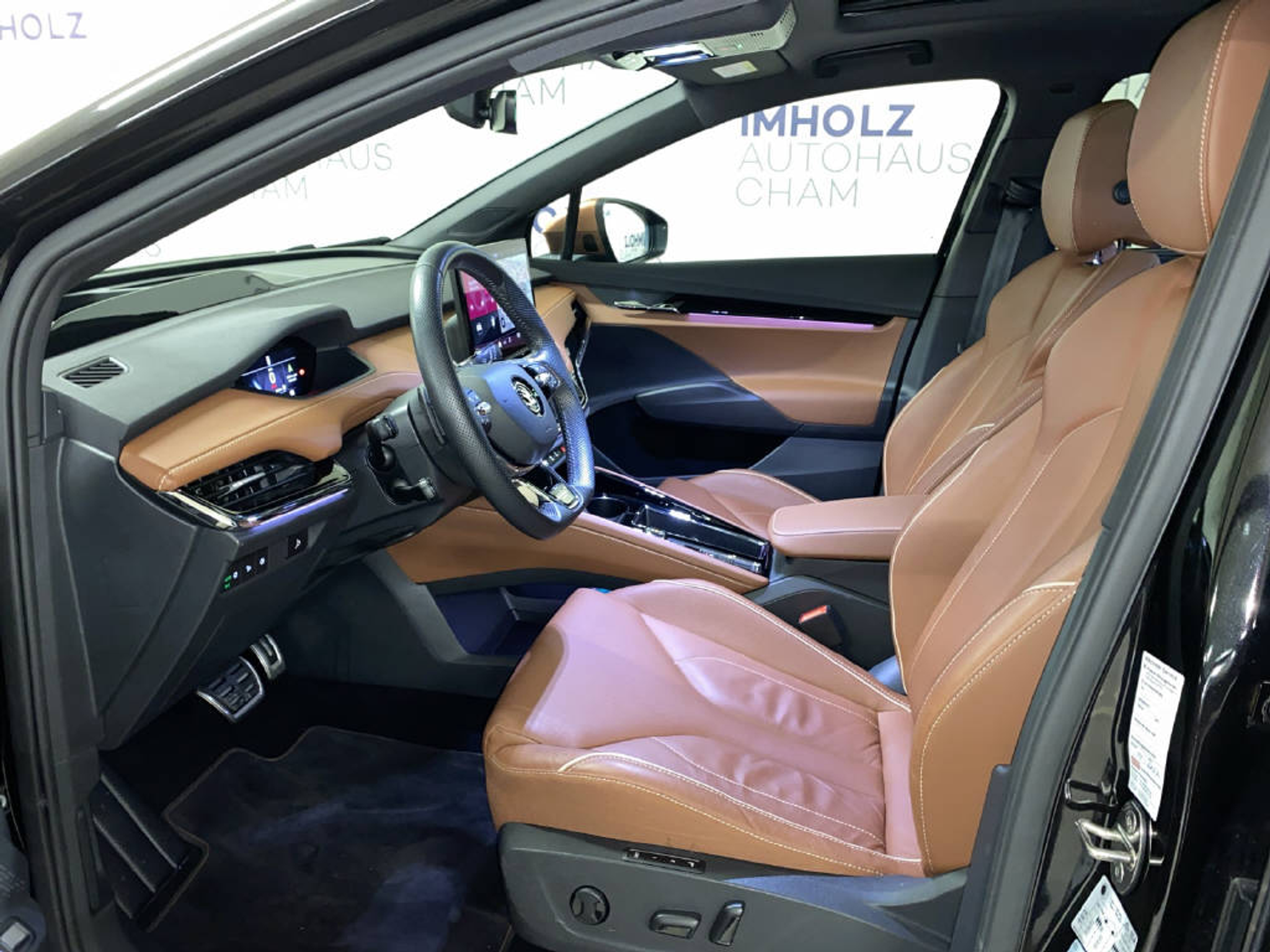 listing desktop thumbnail image 16