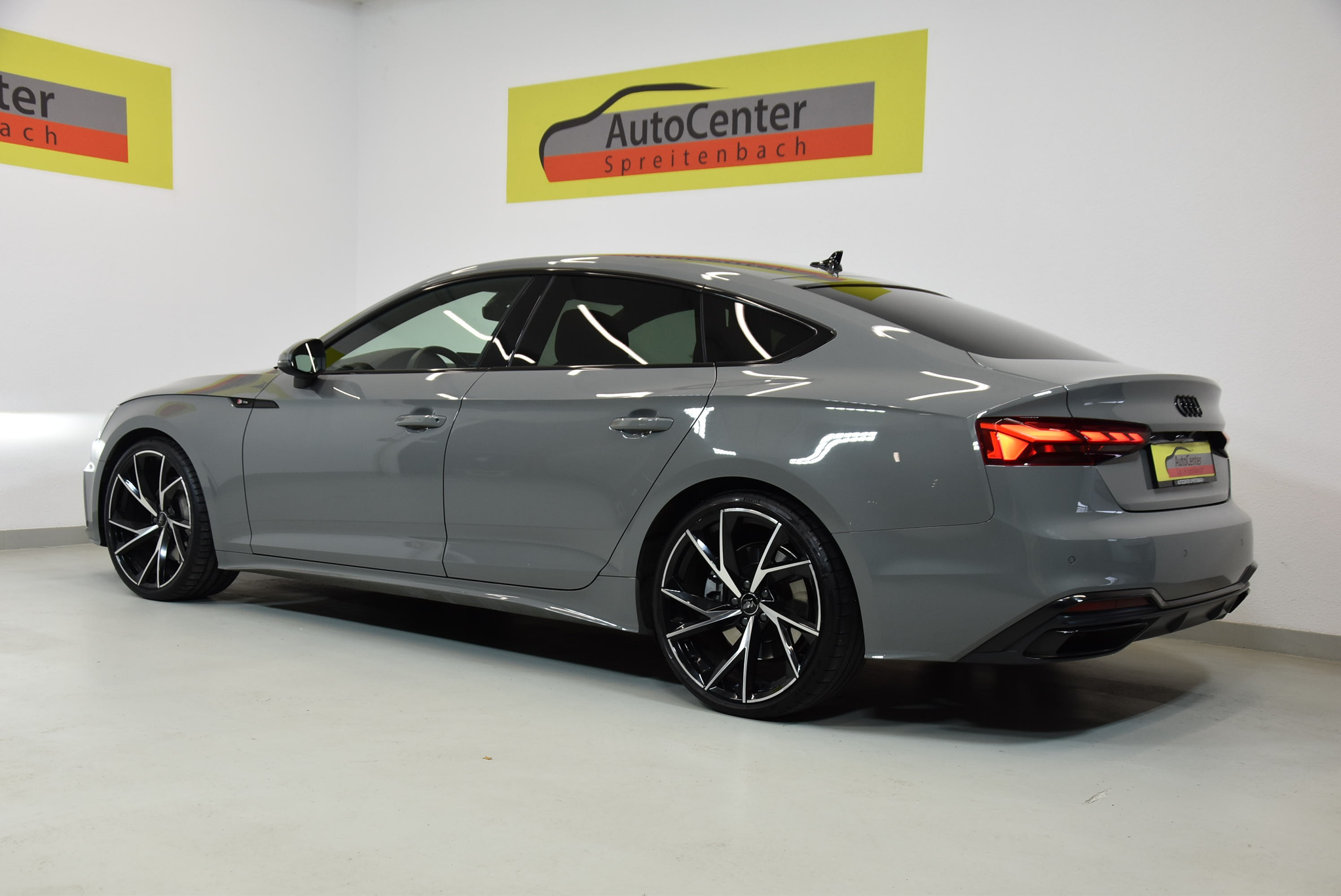 listing desktop thumbnail image 12