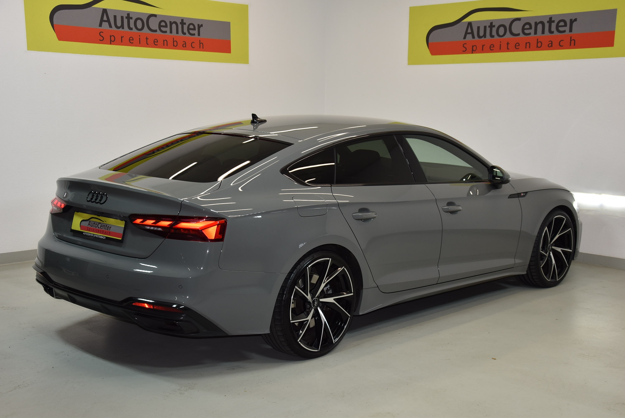 listing desktop thumbnail image 15