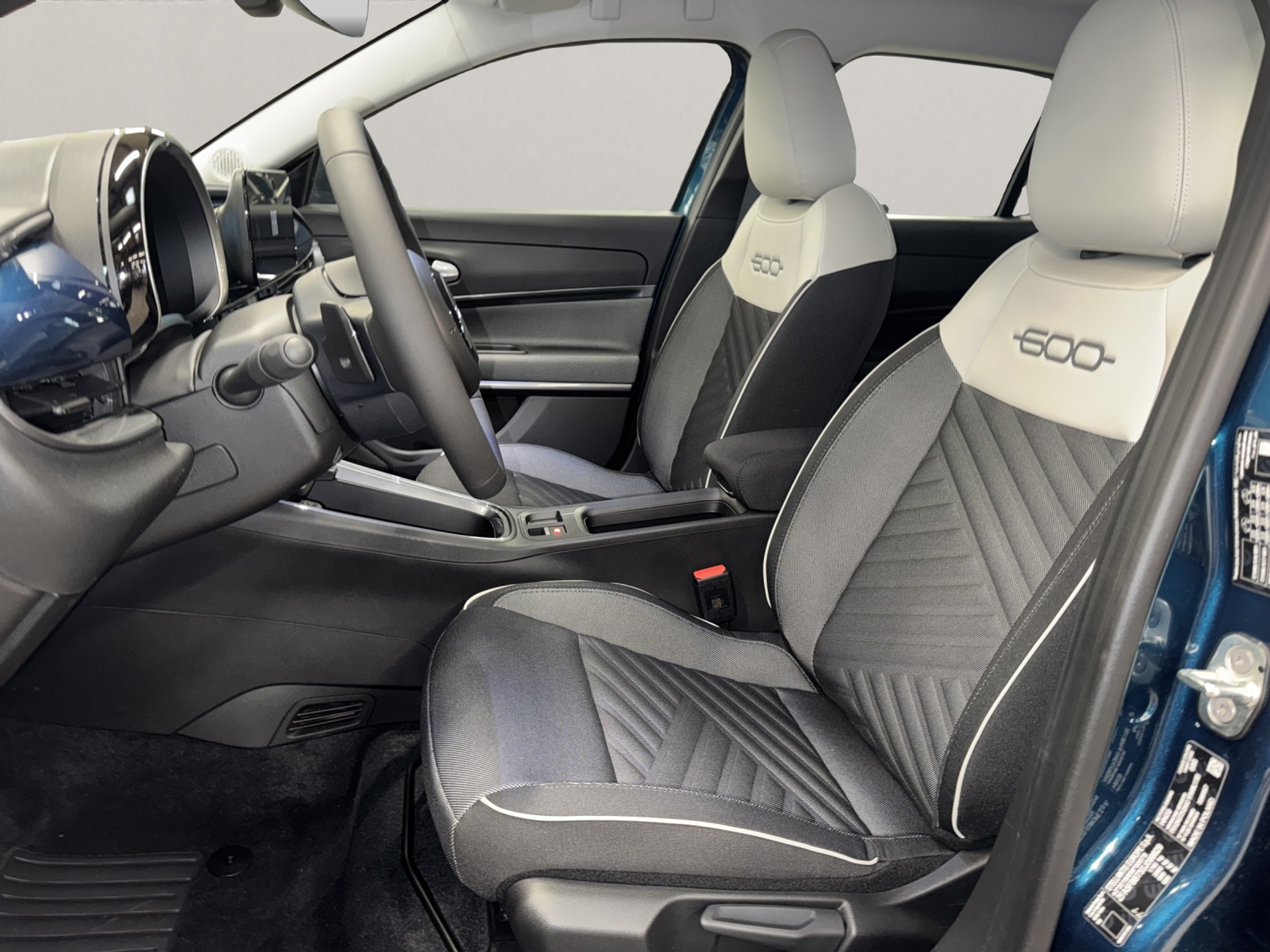 listing desktop thumbnail image 14