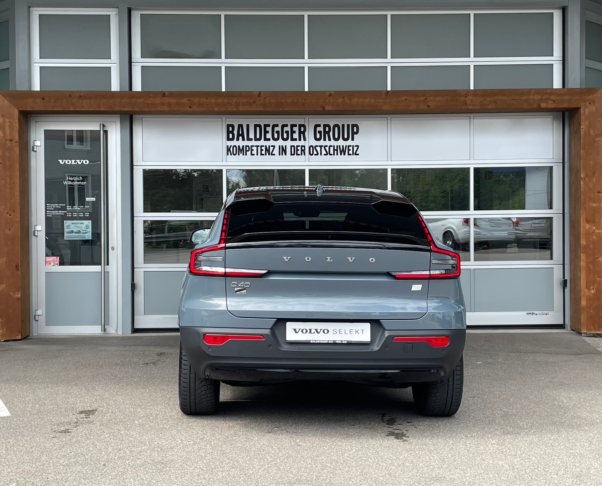 listing desktop thumbnail image 9