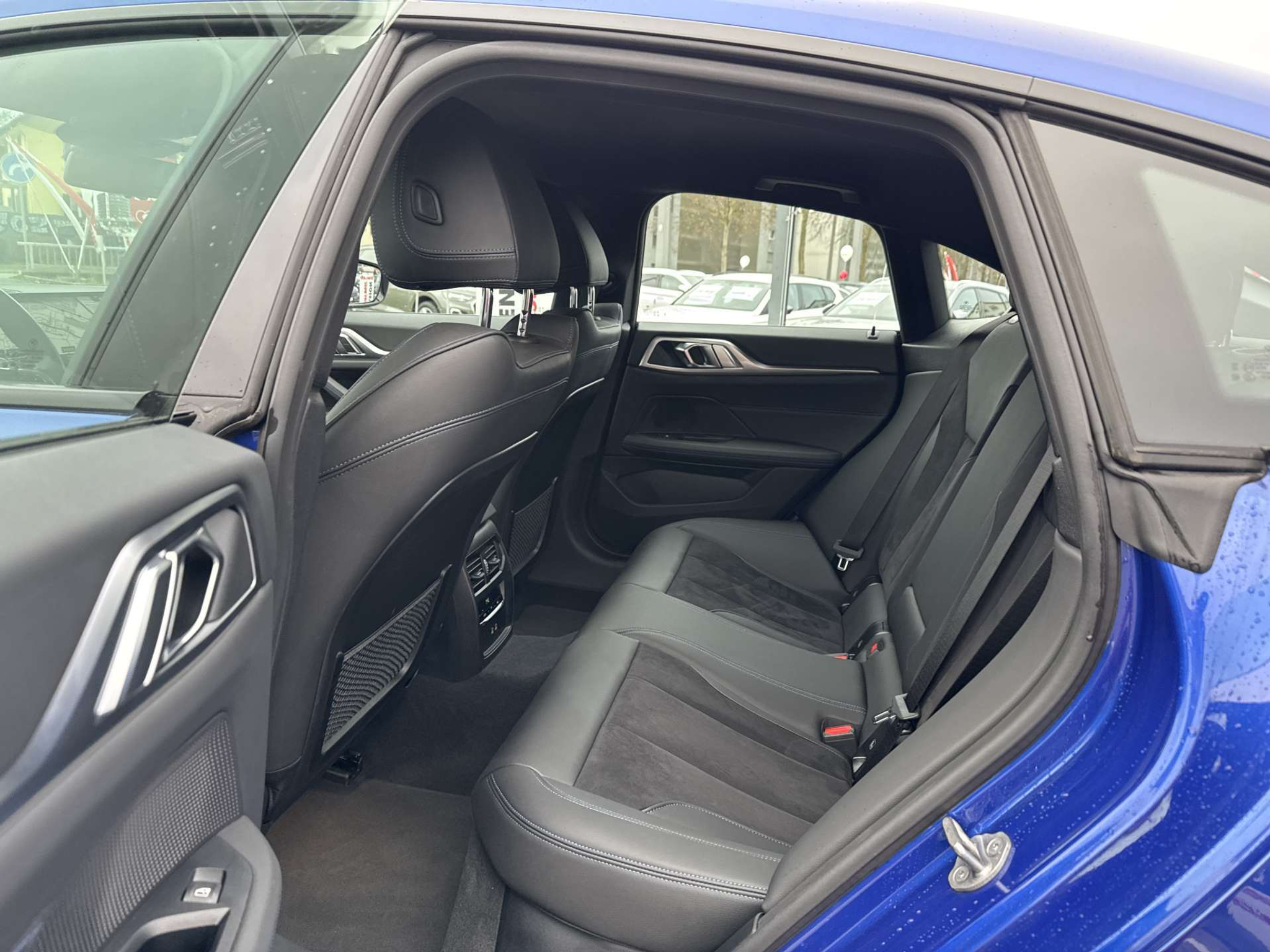 listing desktop thumbnail image 6