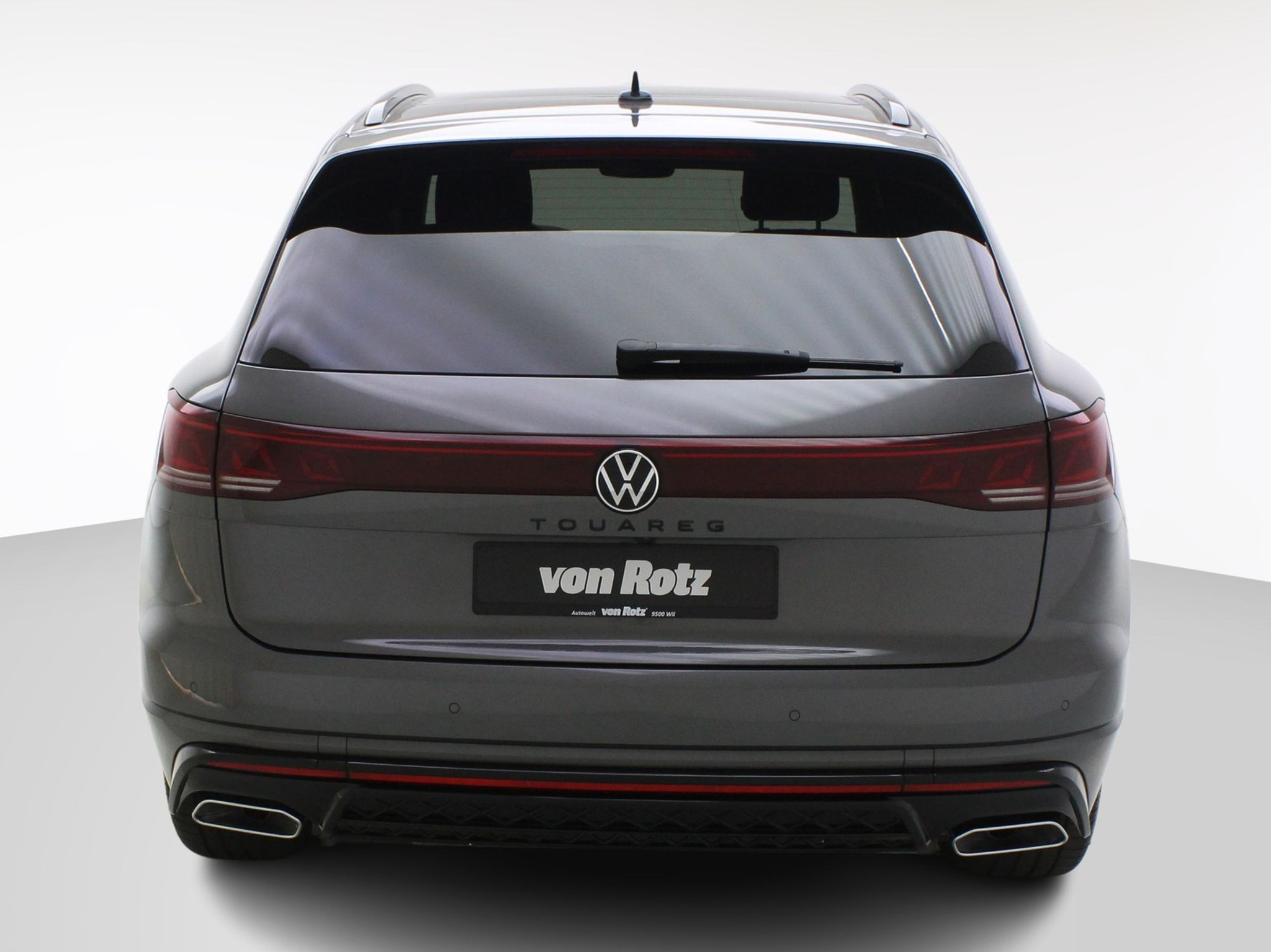 listing desktop thumbnail image 3