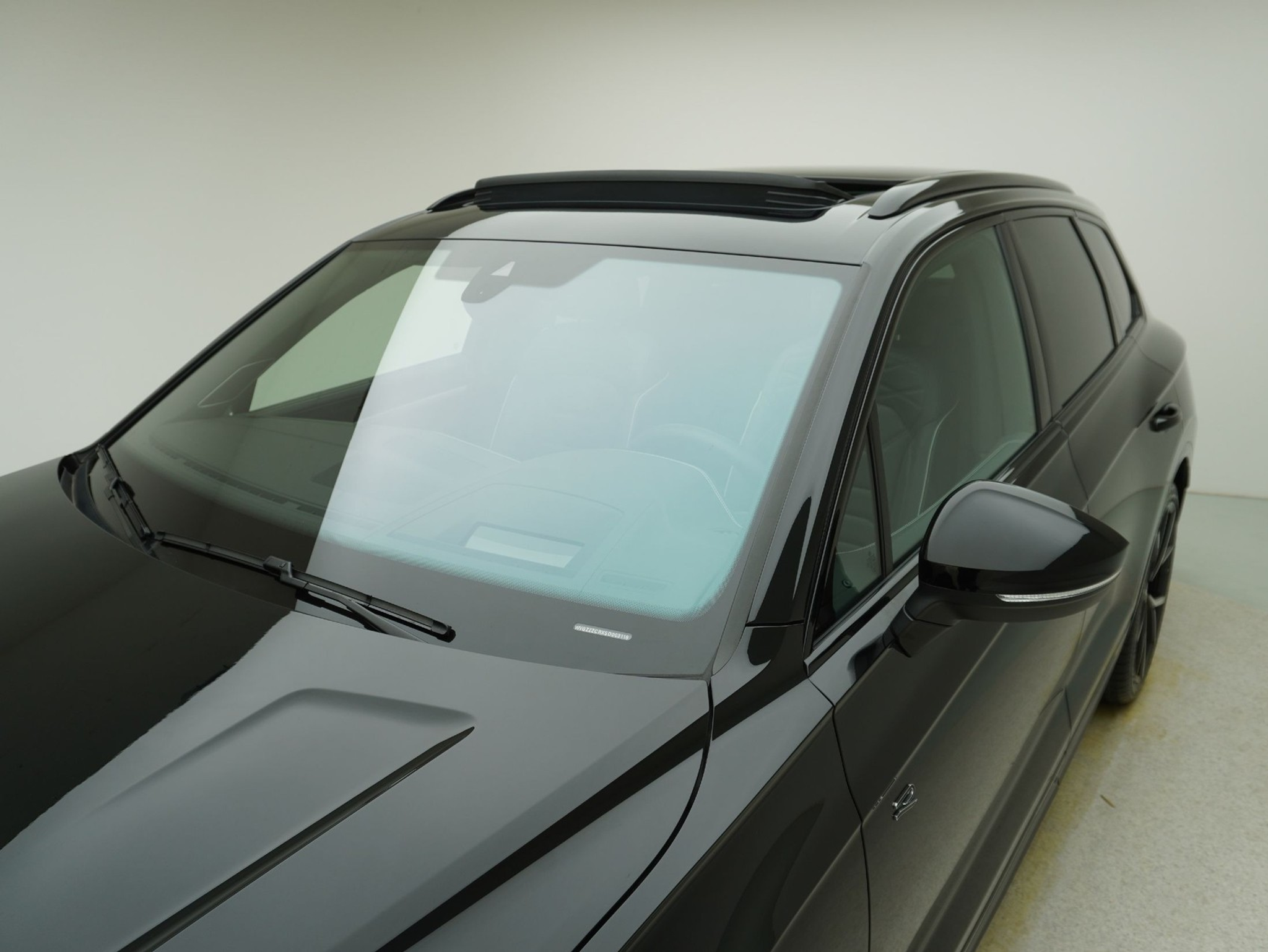 listing desktop thumbnail image 7